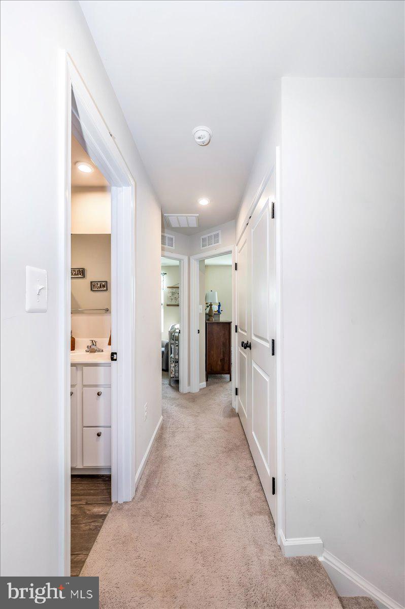 27 Wiggles Ct