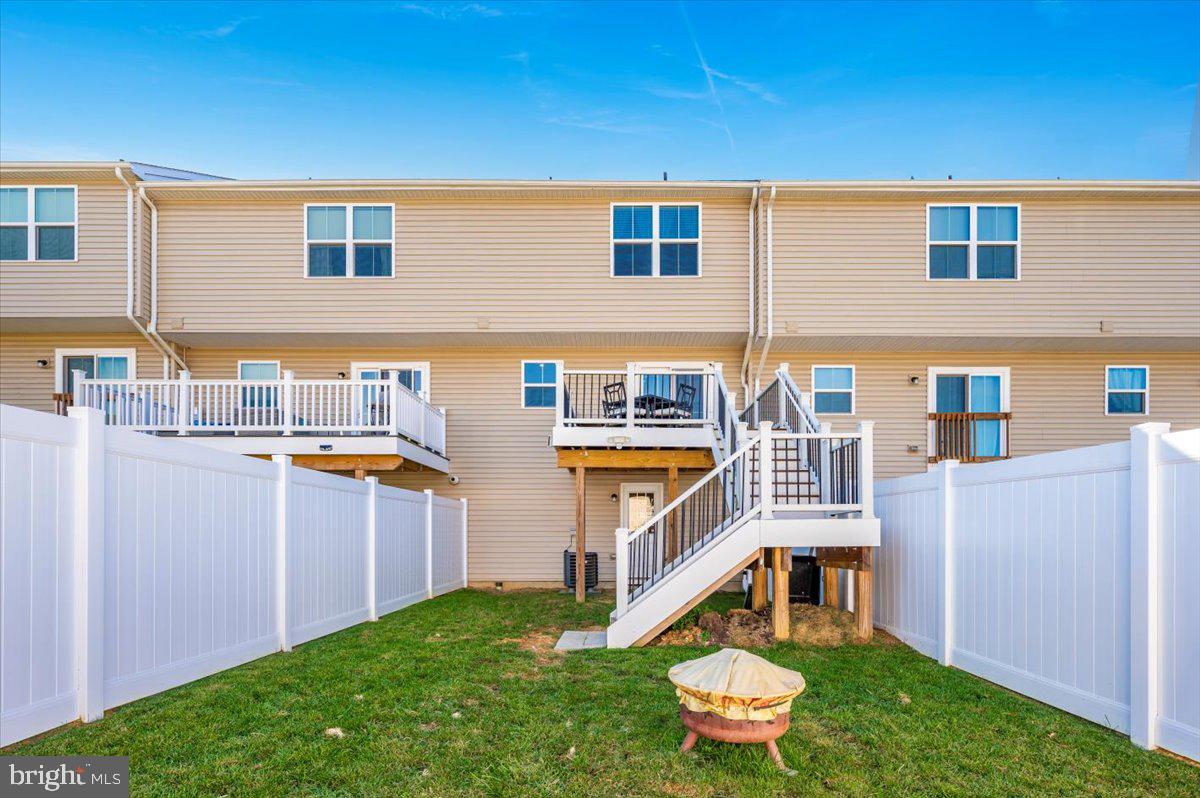 27 Wiggles Ct
