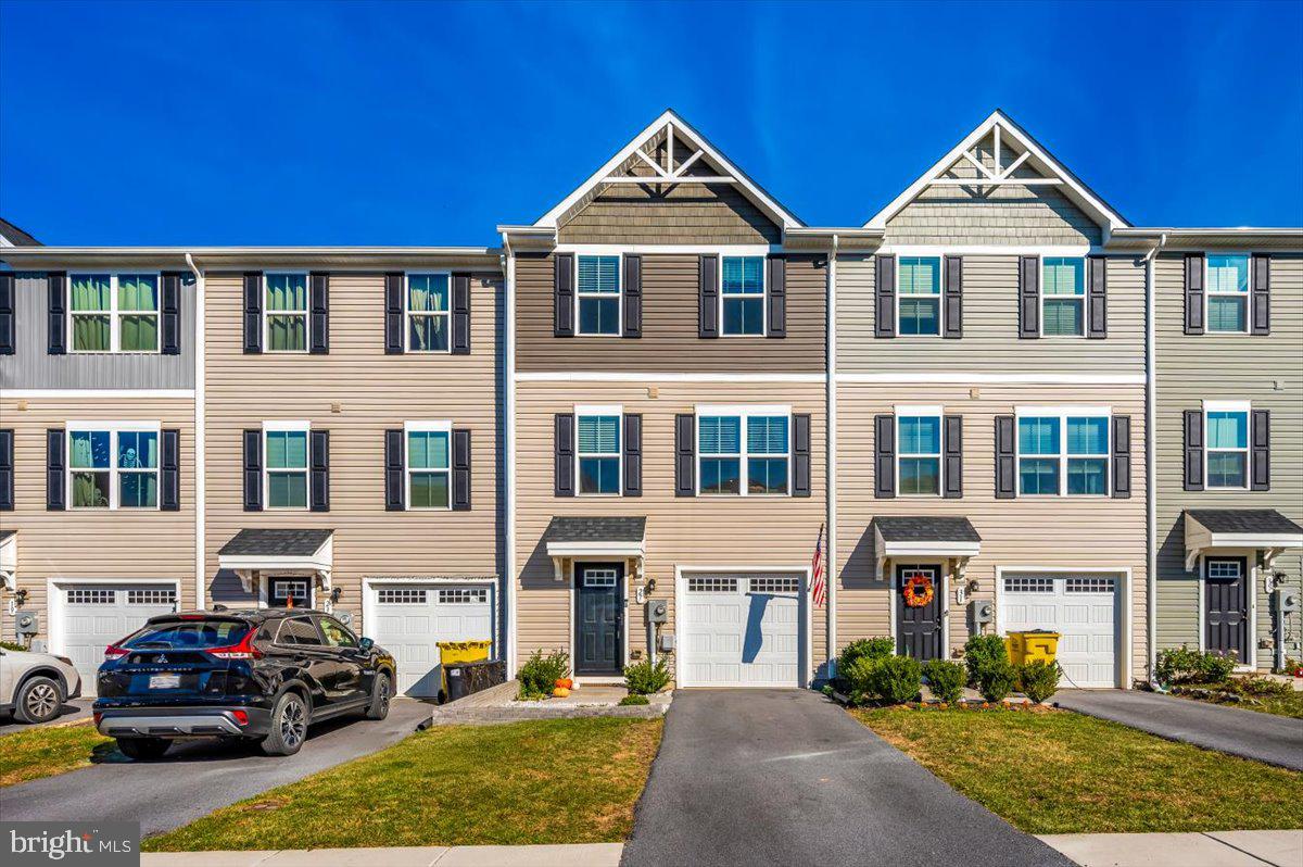 27 Wiggles Ct