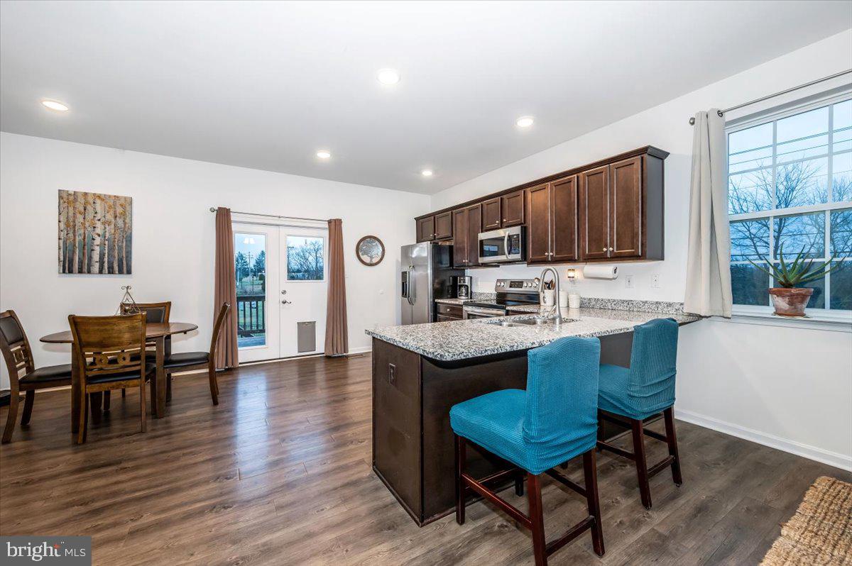 309 Magellan Dr