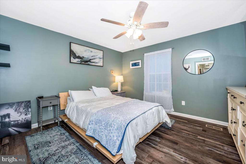 309 Magellan Dr