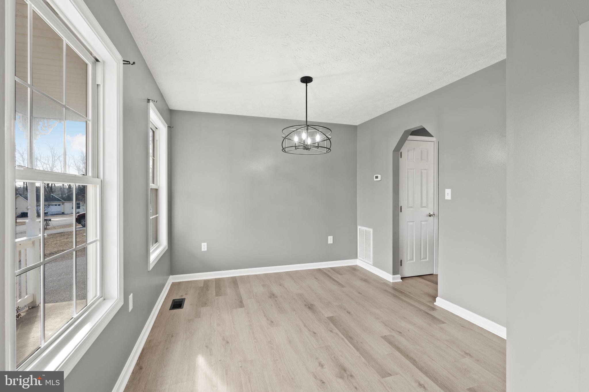 148 Crooked Oak Way