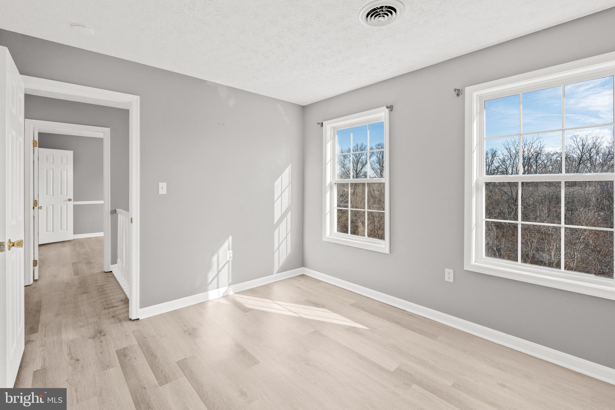 148 Crooked Oak Way