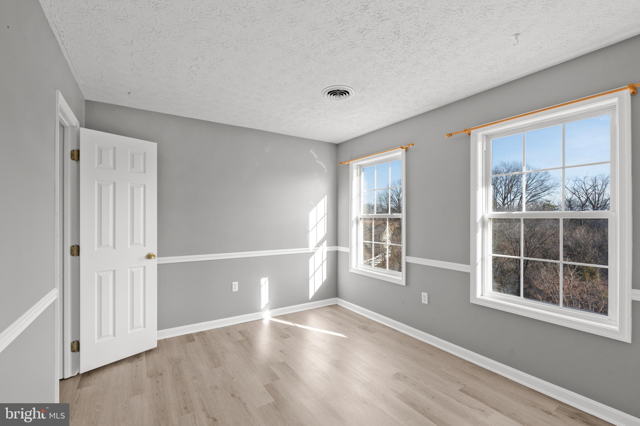 148 Crooked Oak Way