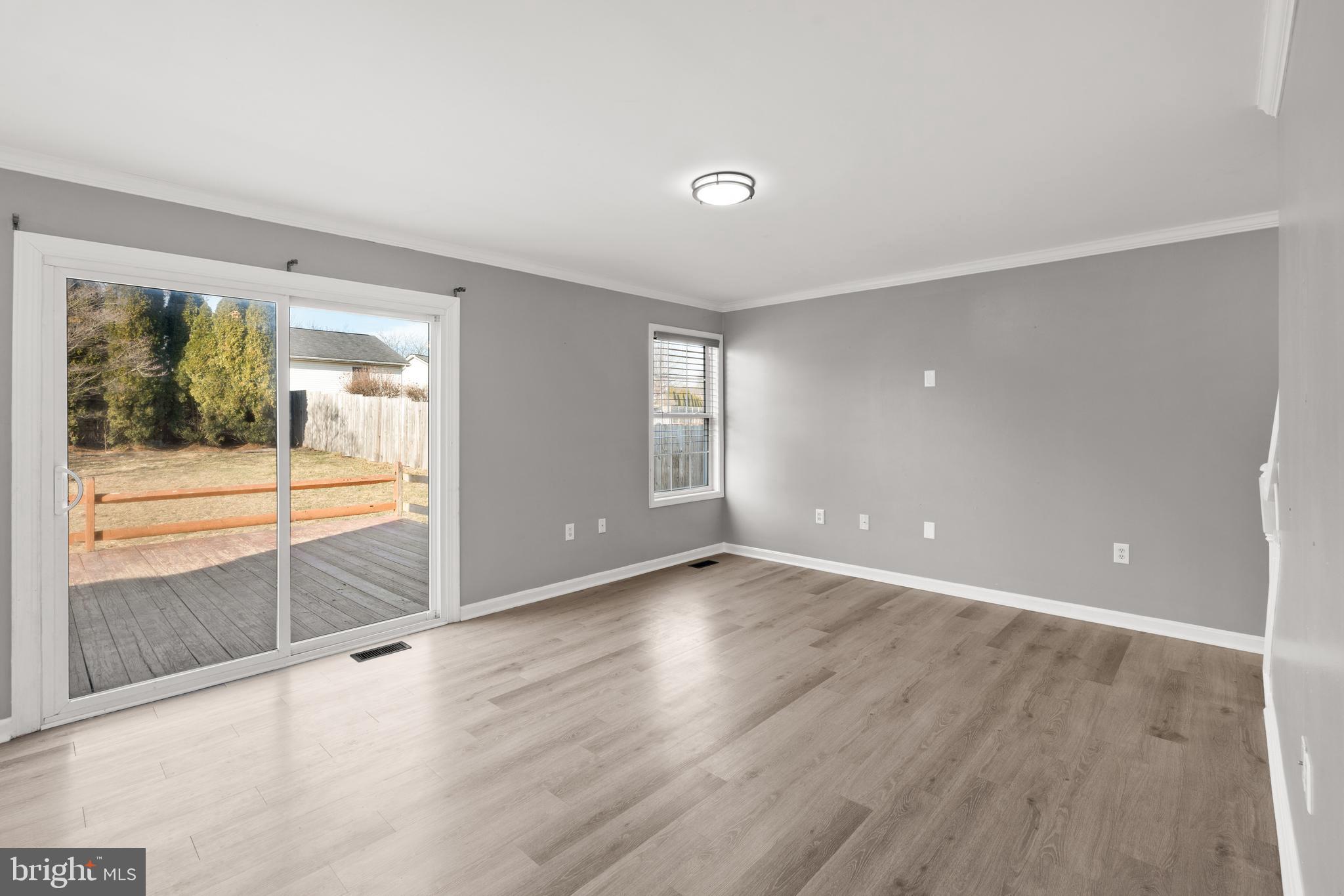 148 Crooked Oak Way
