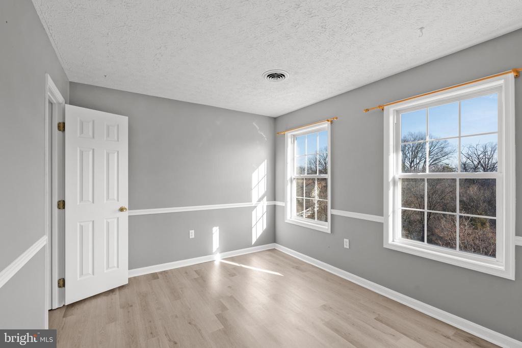 148 Crooked Oak Way