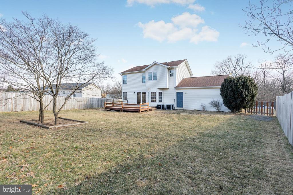 148 Crooked Oak Way