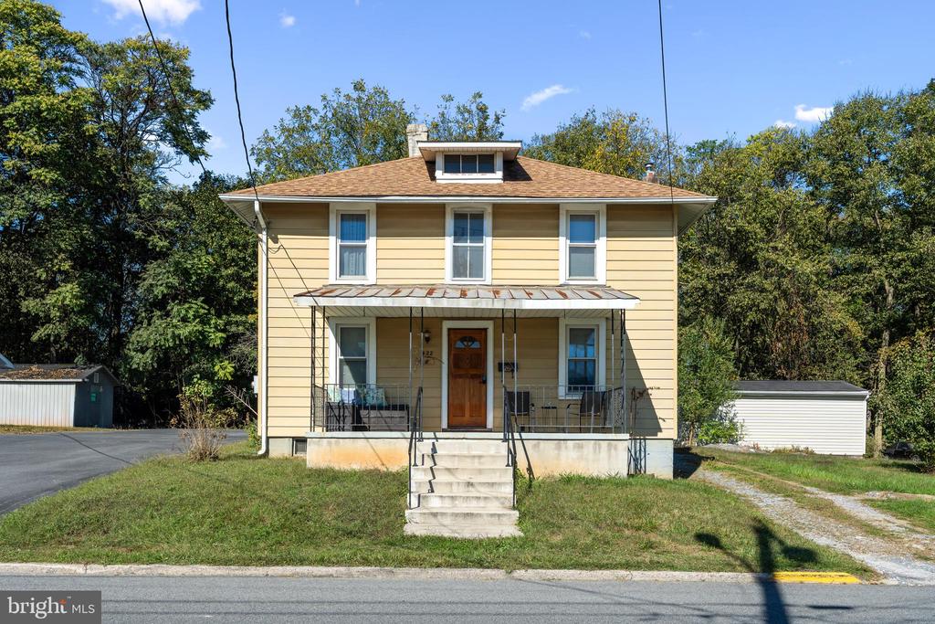 422 RANDOLPH STREET