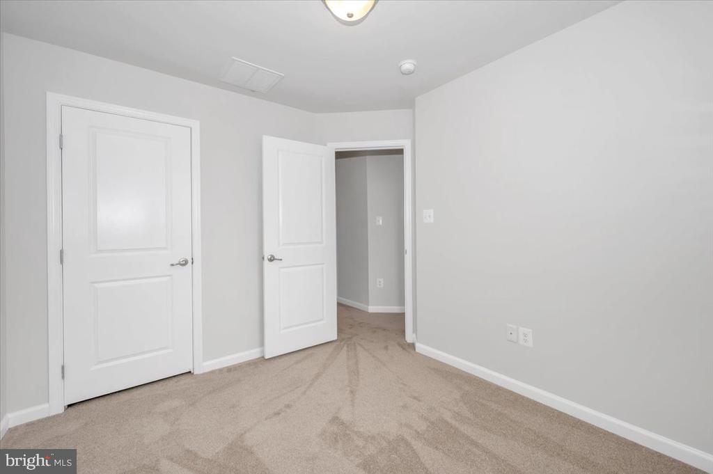 105 MONTREAL WAY