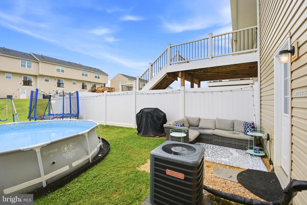 23 WIGGLES COURT