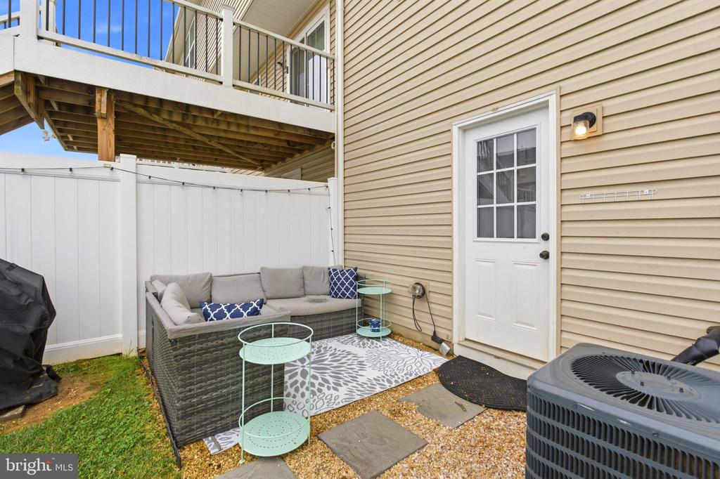 23 WIGGLES COURT