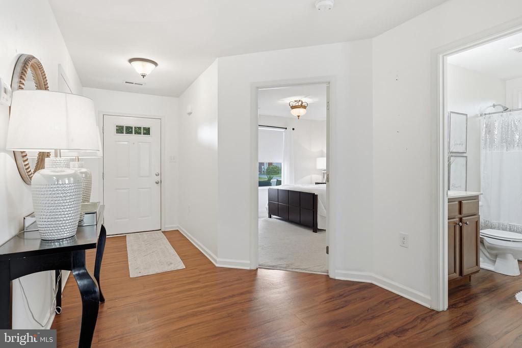 33 CHENNAULT TRAIL