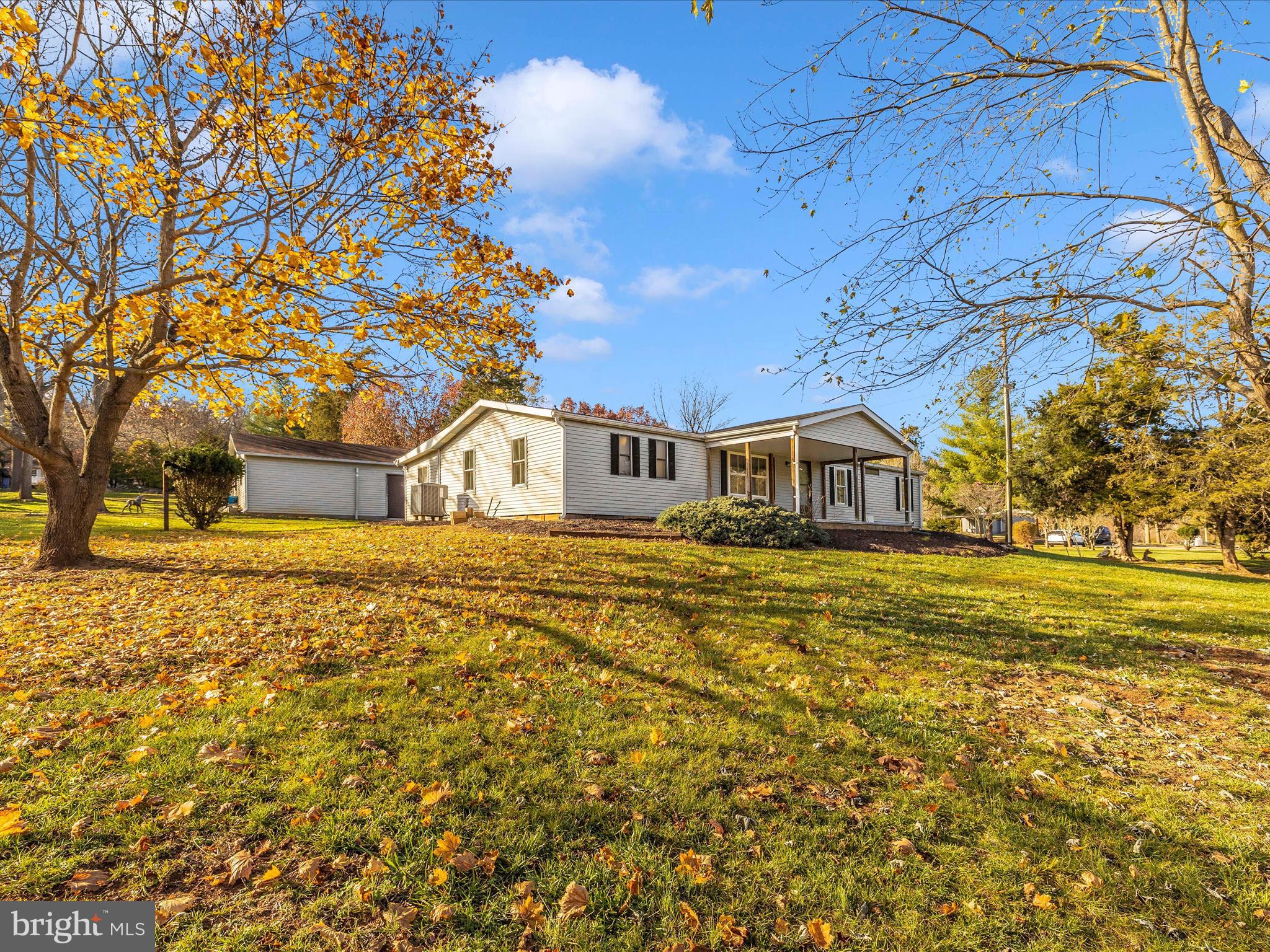 27 Bluegill DRIVE