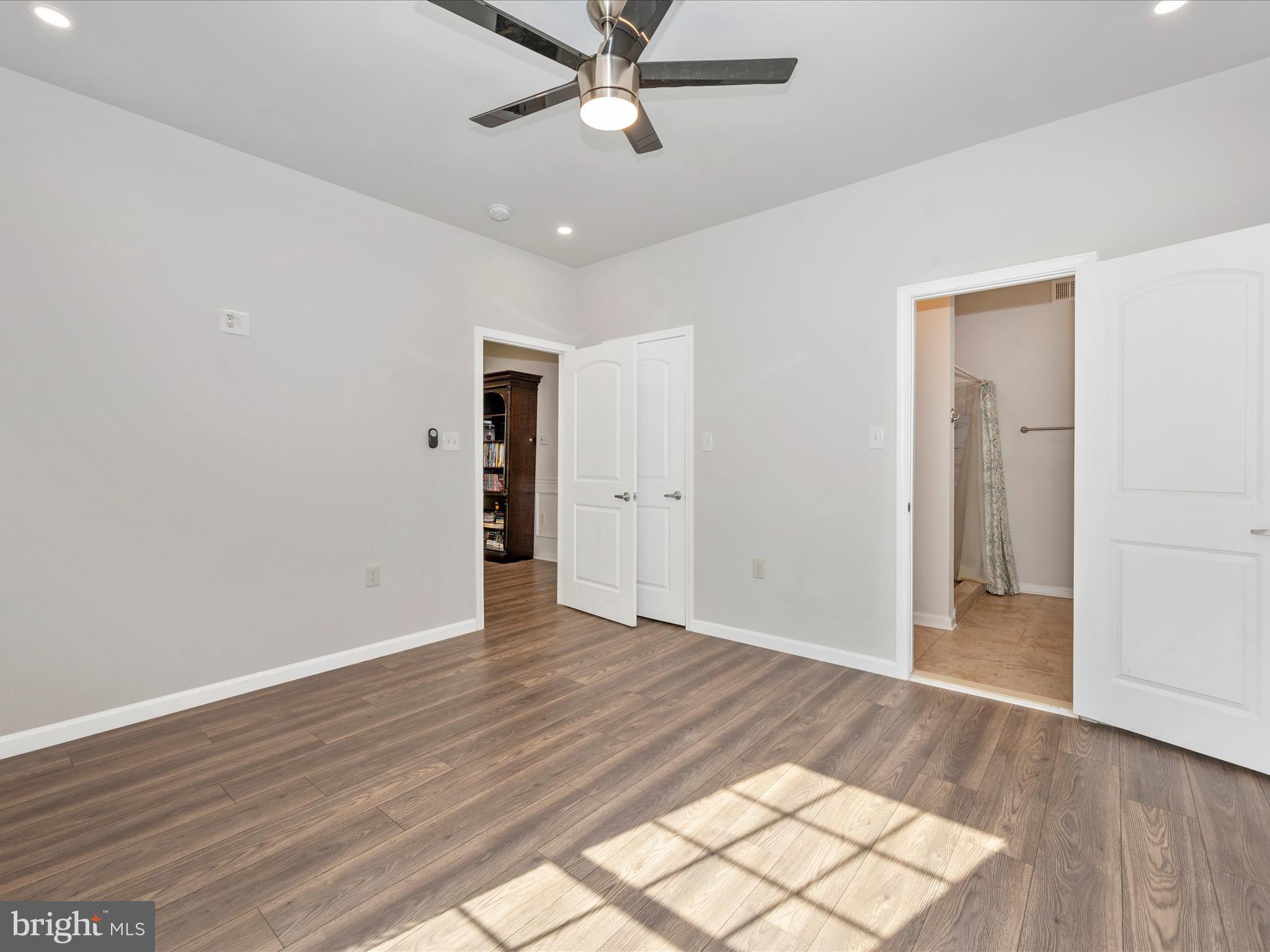 193 Scarlet Oak Dr.