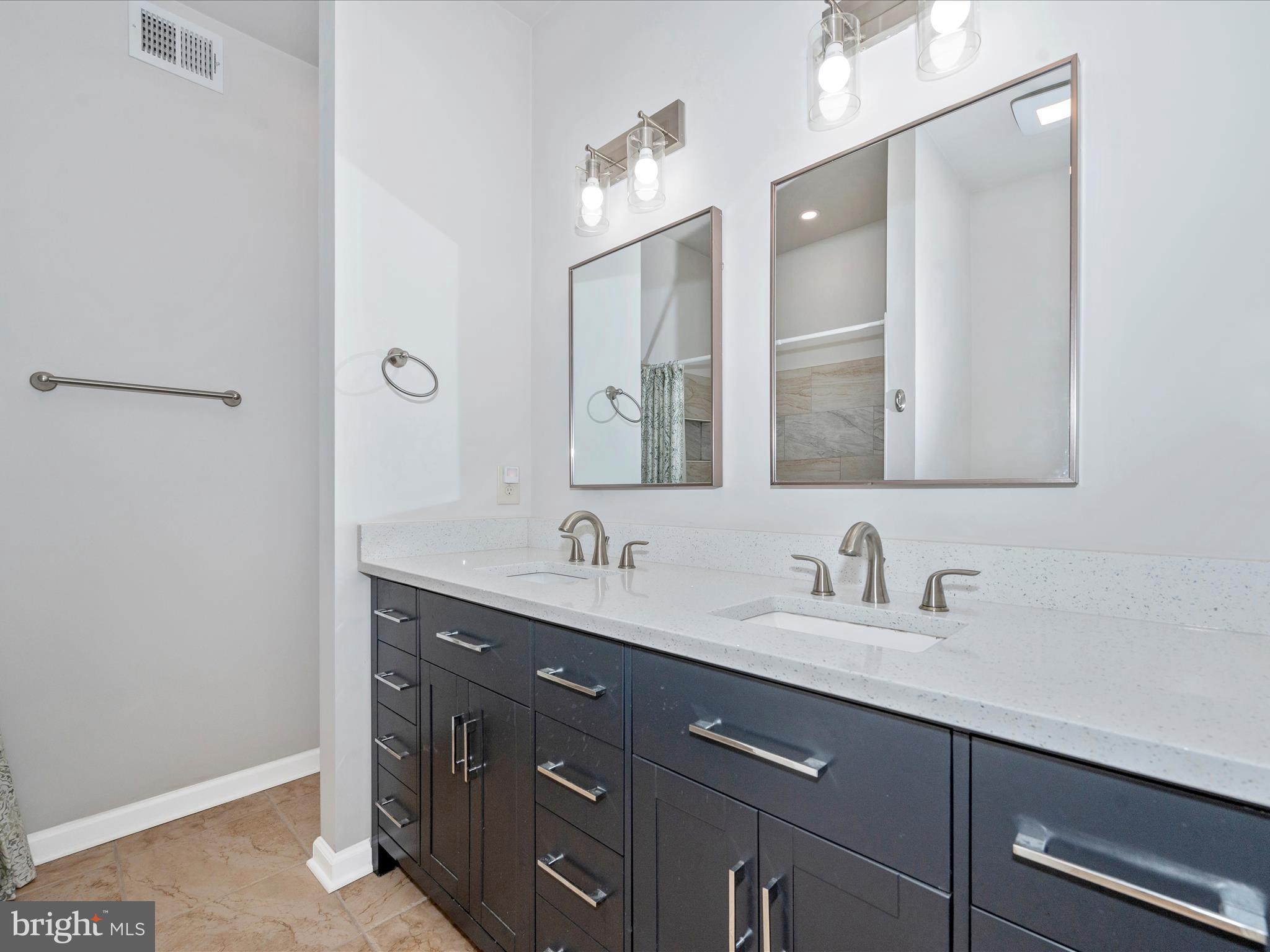 193 Scarlet Oak Dr.