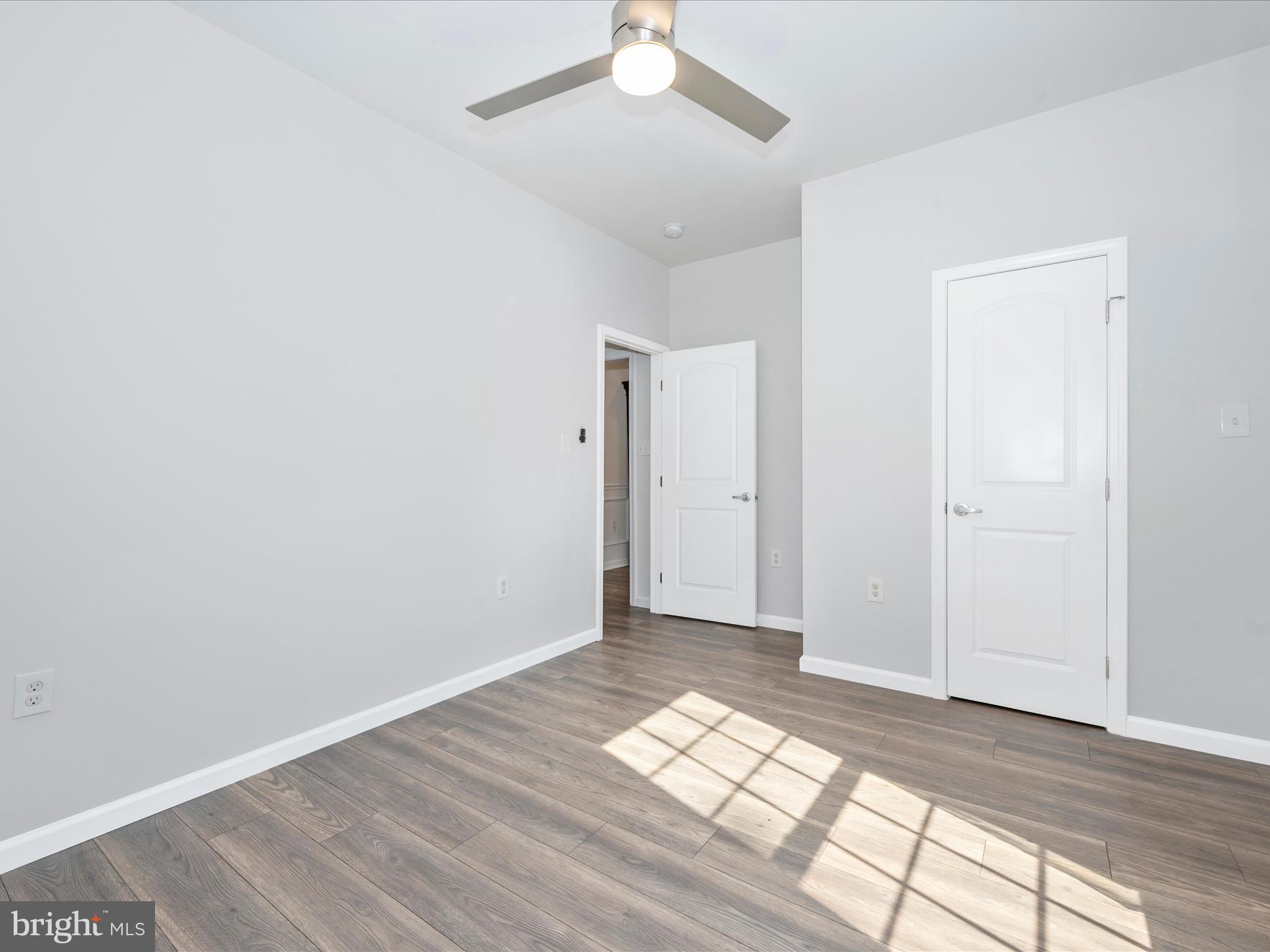 193 Scarlet Oak Dr.