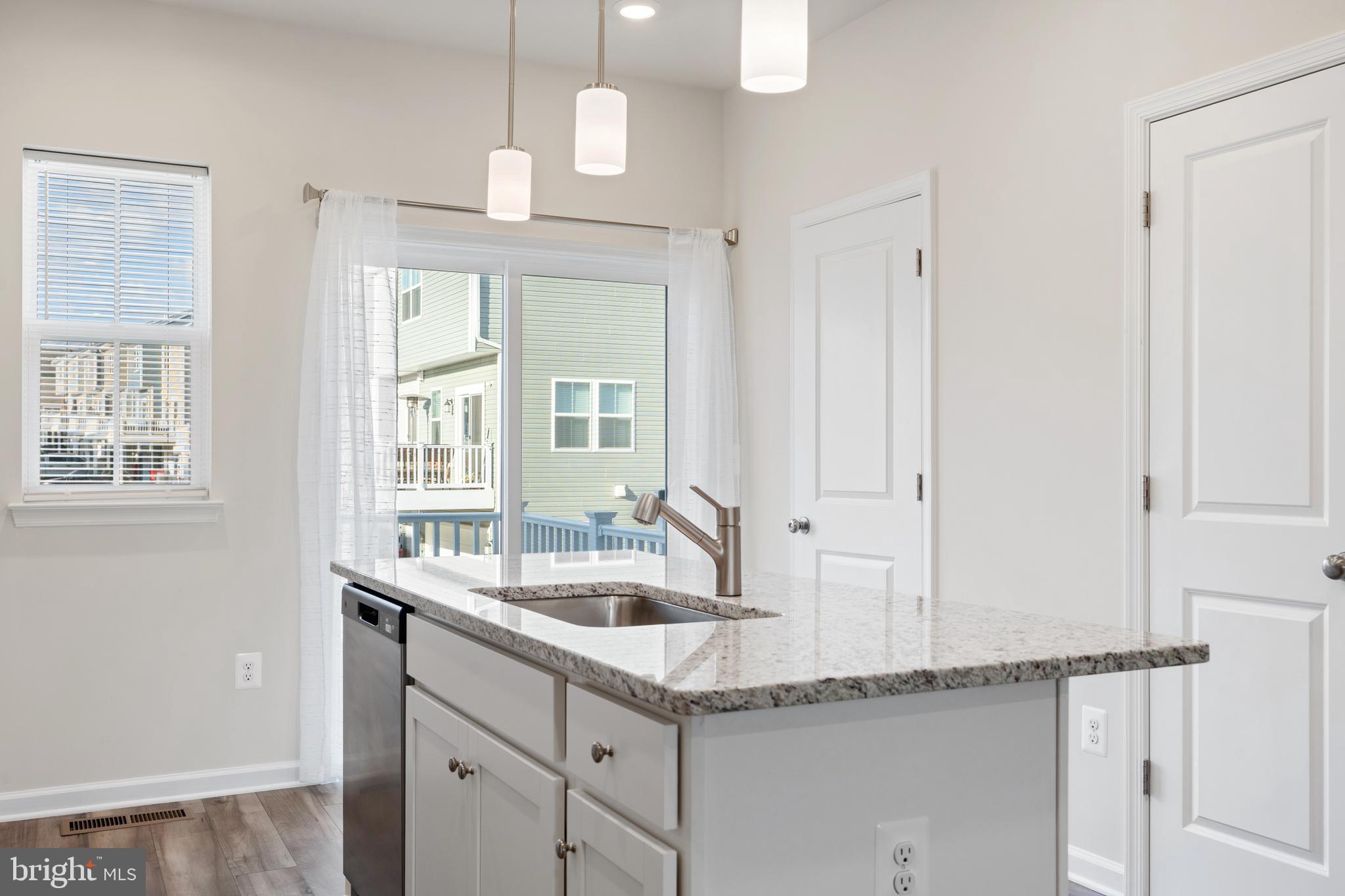 271 SANDY BOTTOM CIRCLE