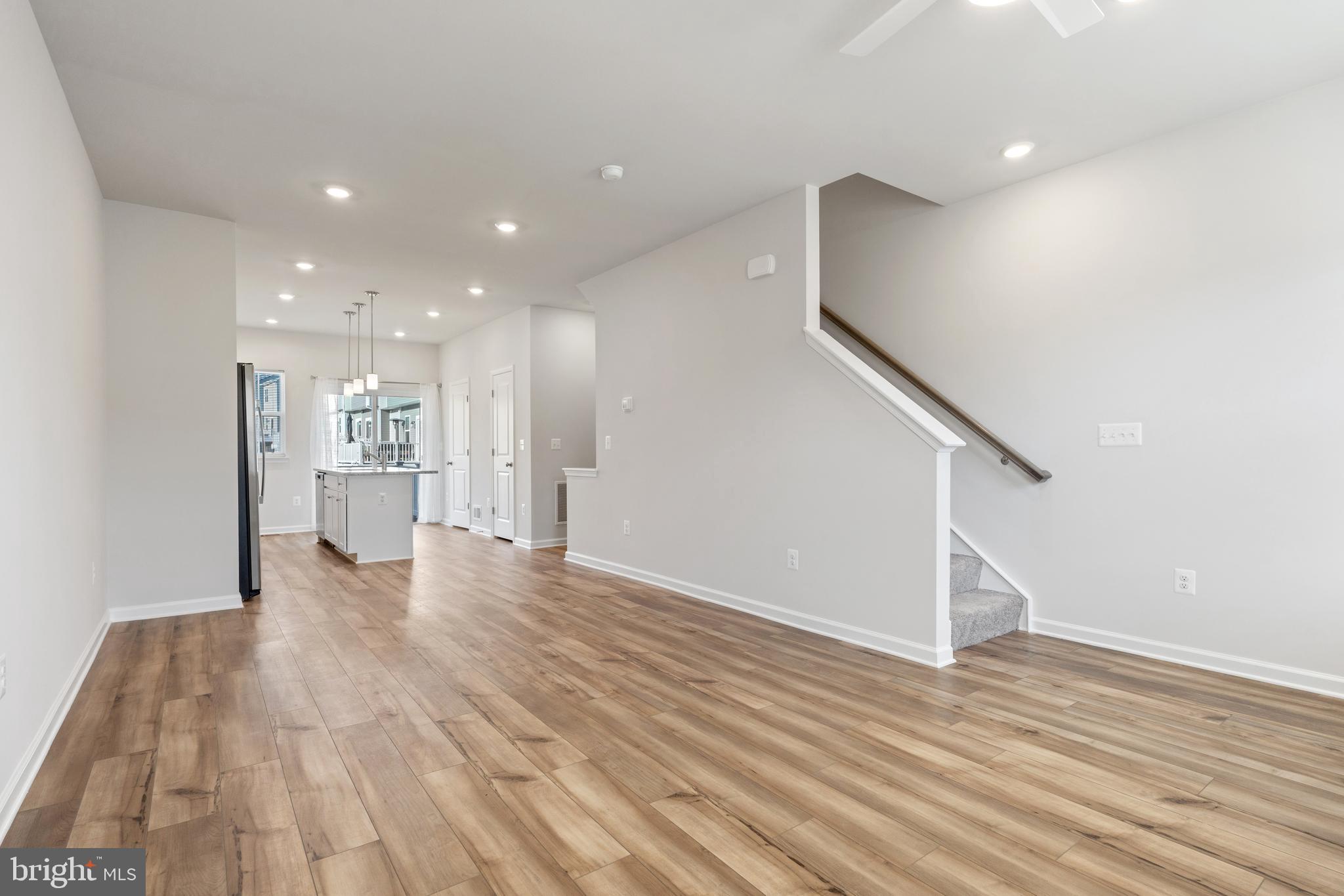 271 SANDY BOTTOM CIRCLE