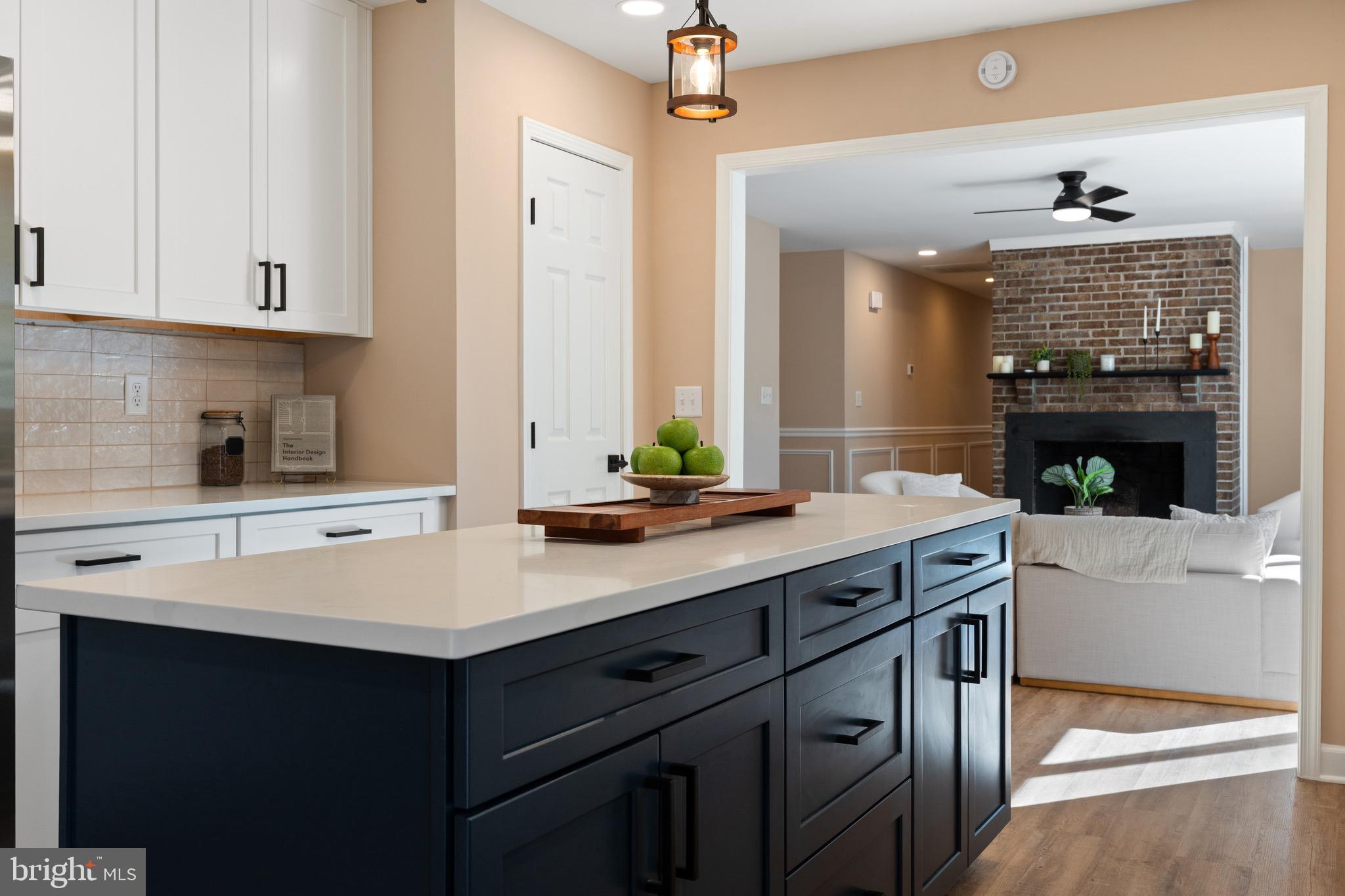 315 LOWER CLUBHOUSE DRIVE