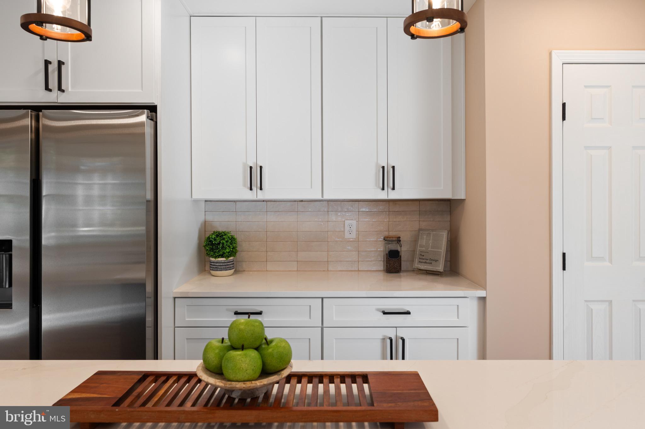 315 LOWER CLUBHOUSE DRIVE