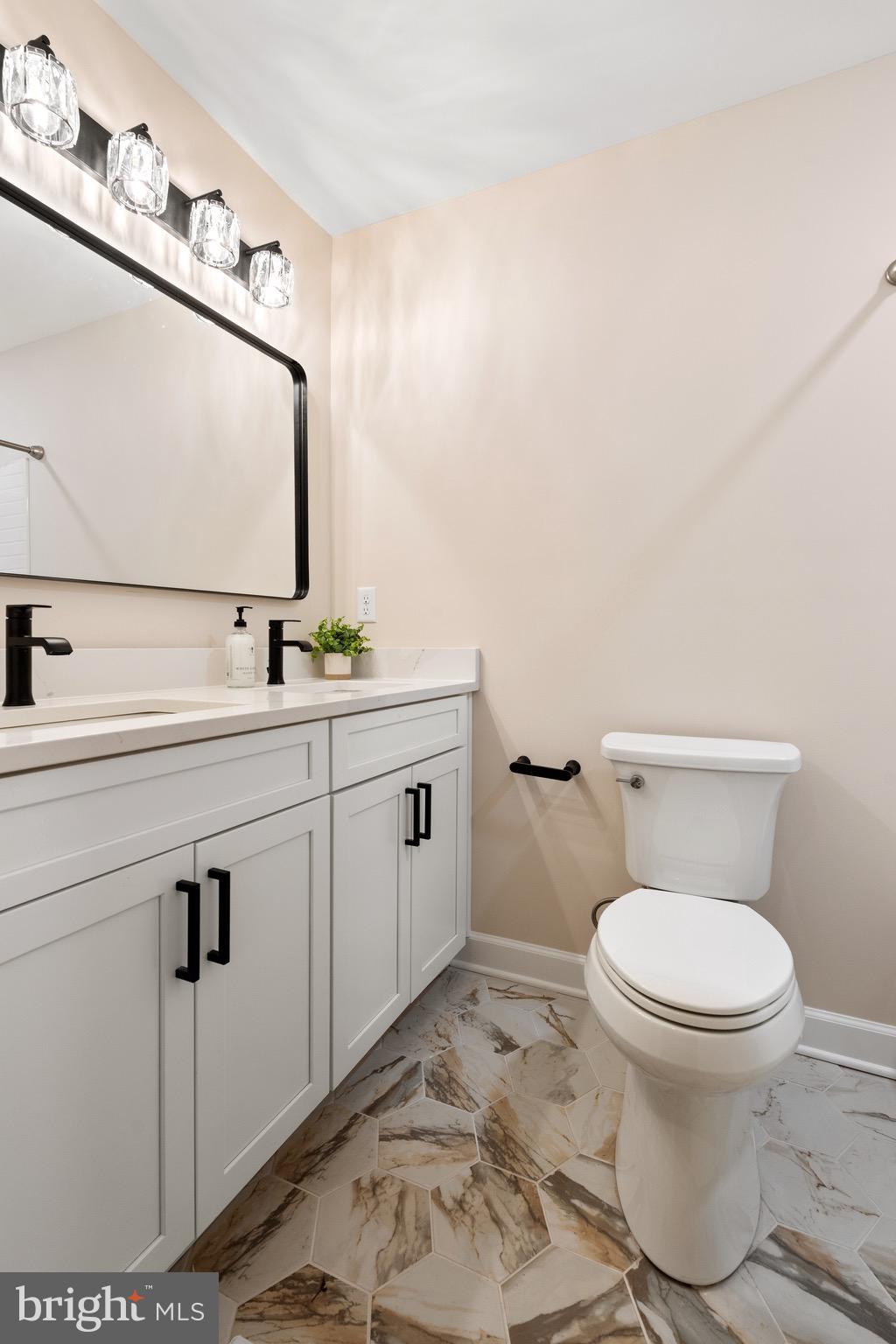 315 LOWER CLUBHOUSE DRIVE