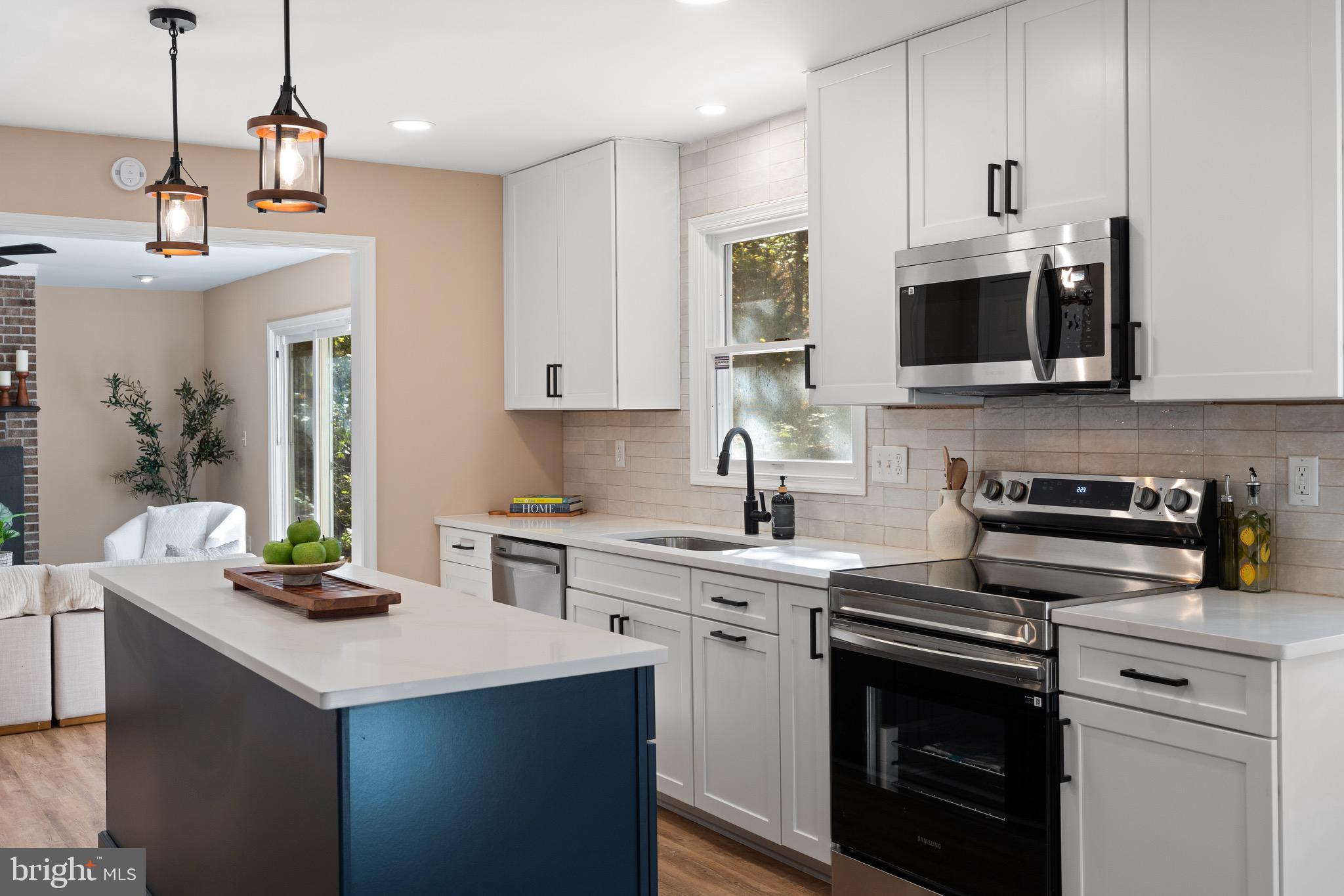 315 LOWER CLUBHOUSE DRIVE