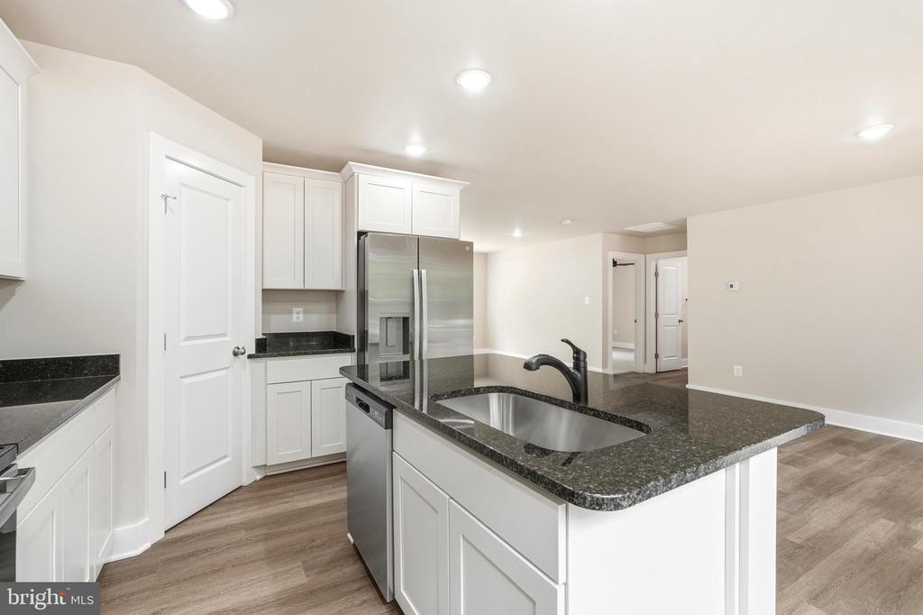 131 TRIUMPH LN.