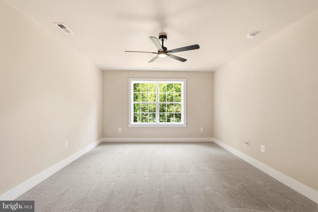 131 TRIUMPH LN.