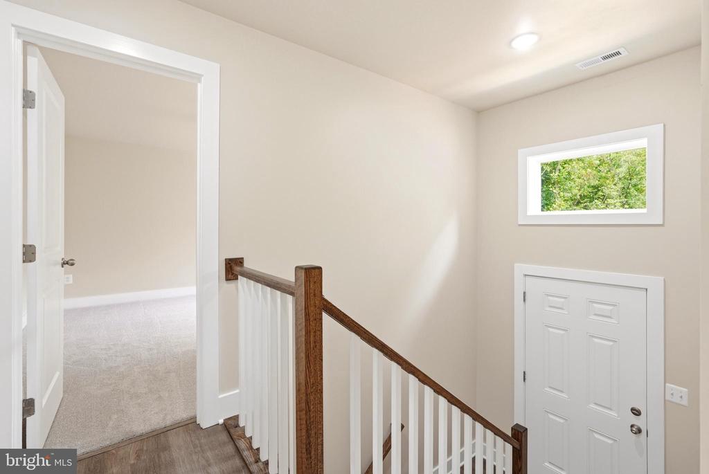 131 TRIUMPH LN.
