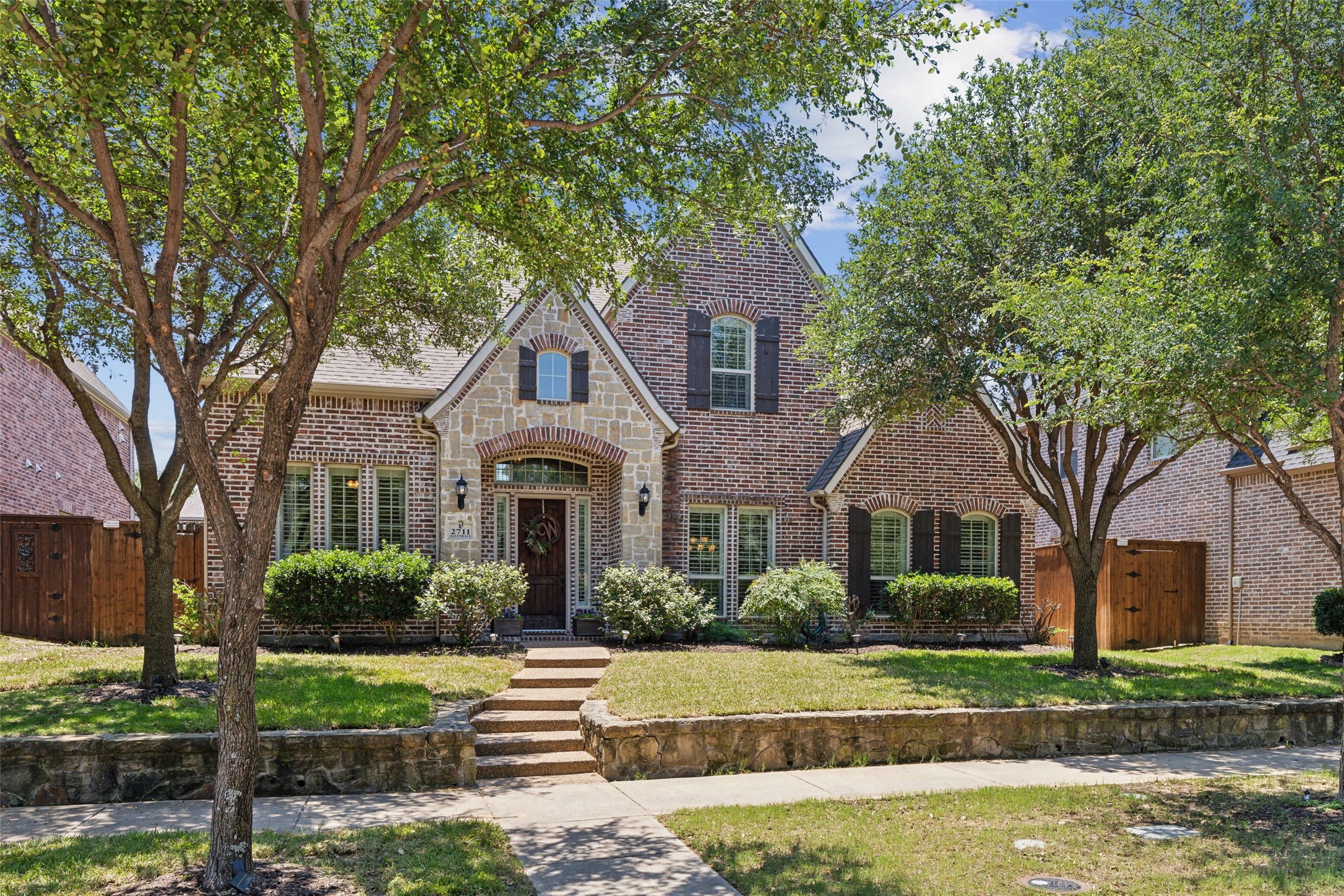 2711 Allendale Drive