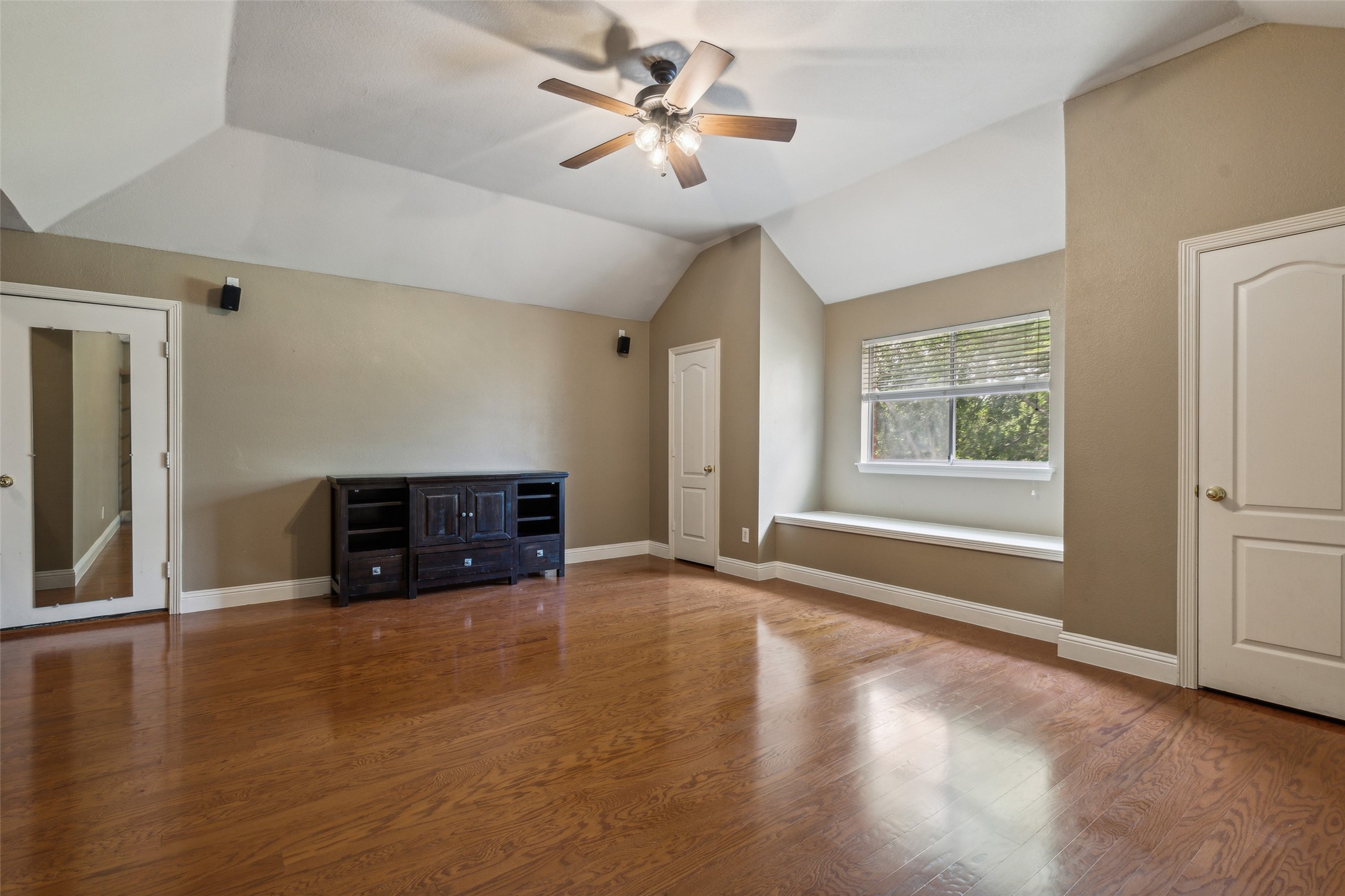 5826 Firecrest Drive