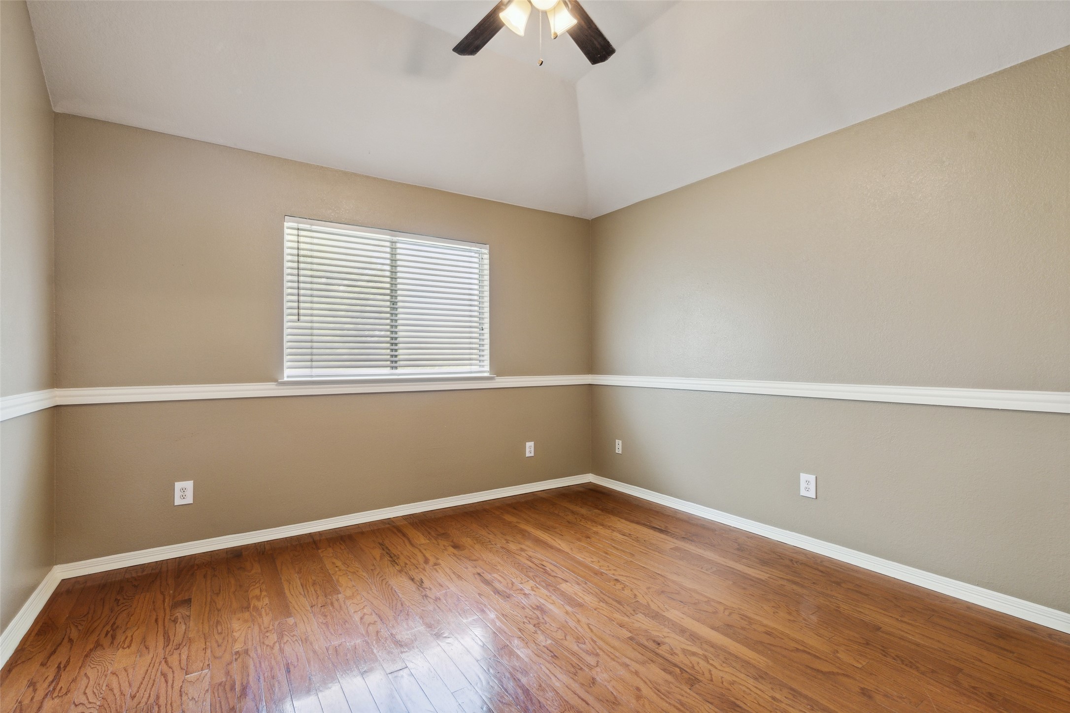 5826 Firecrest Drive