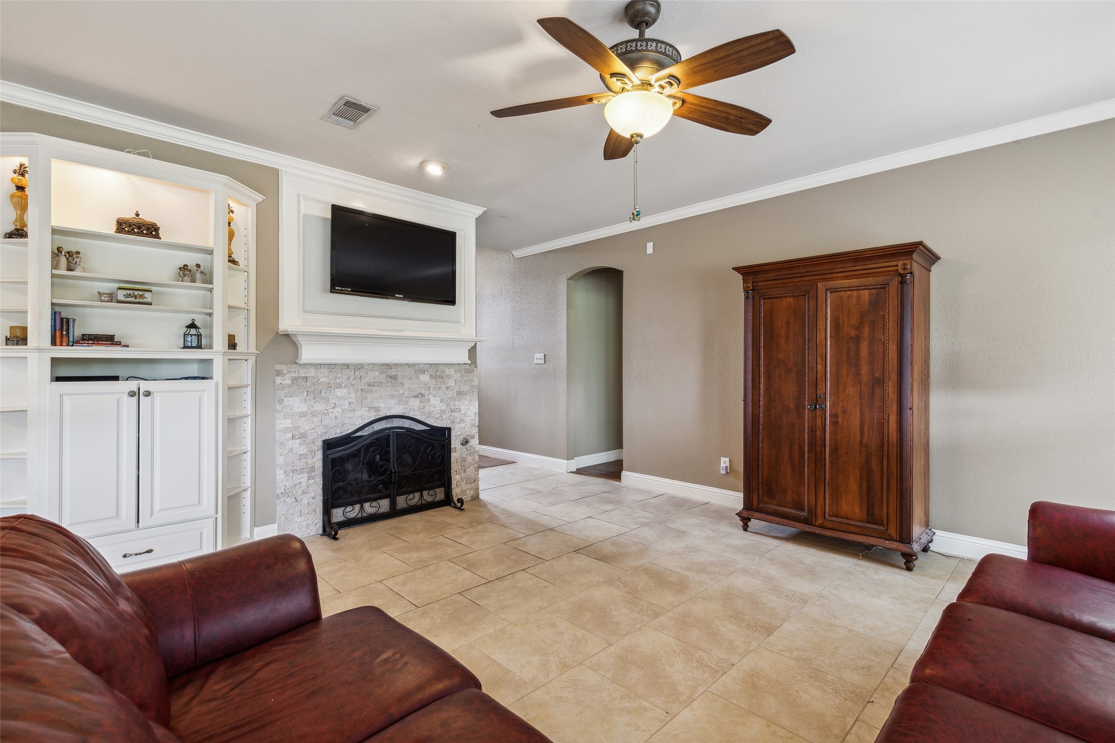 5826 Firecrest Drive