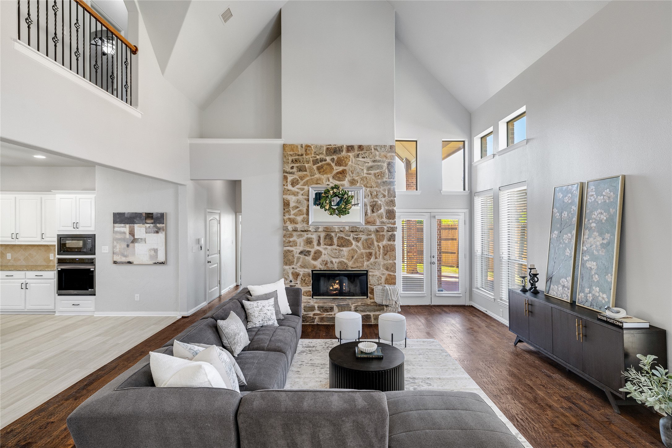 3031 Bainbridge Lane