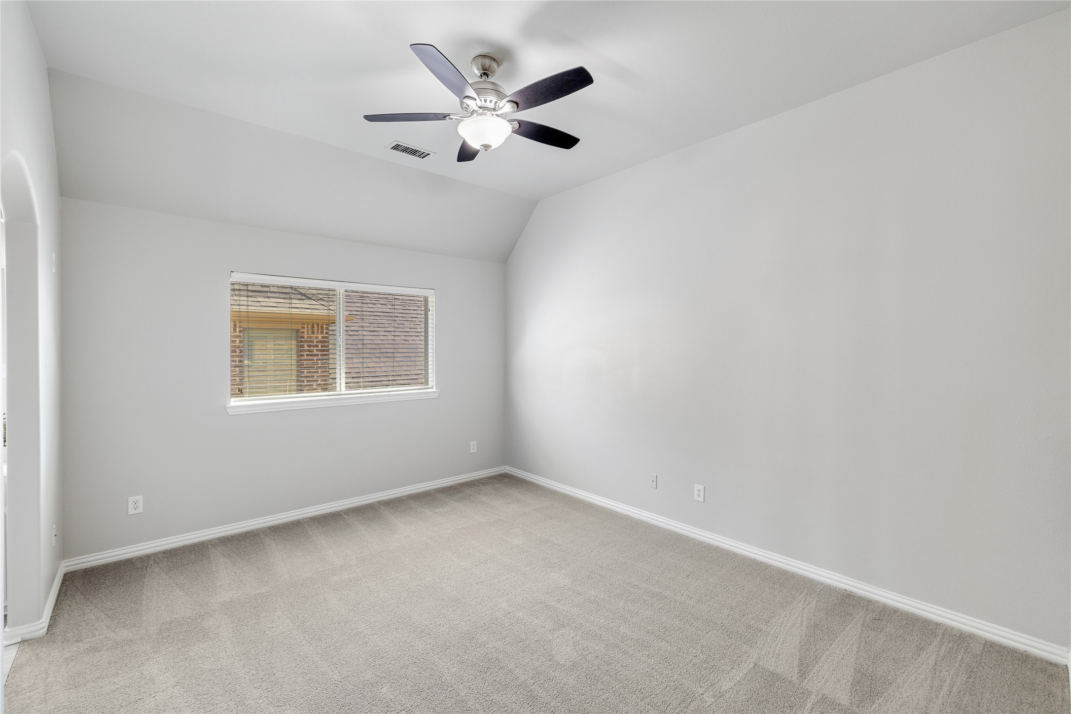 3031 Bainbridge Lane