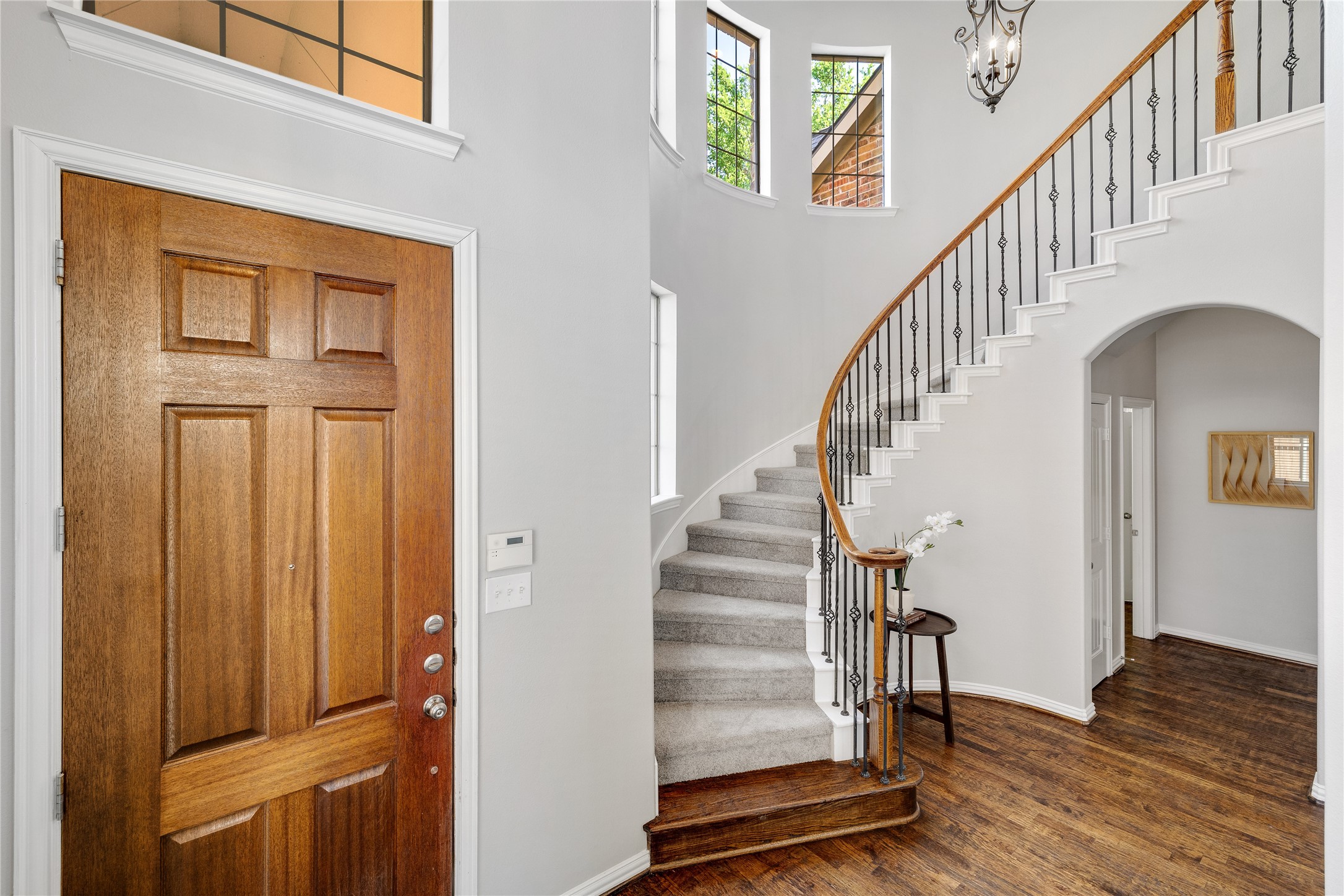 3031 Bainbridge Lane