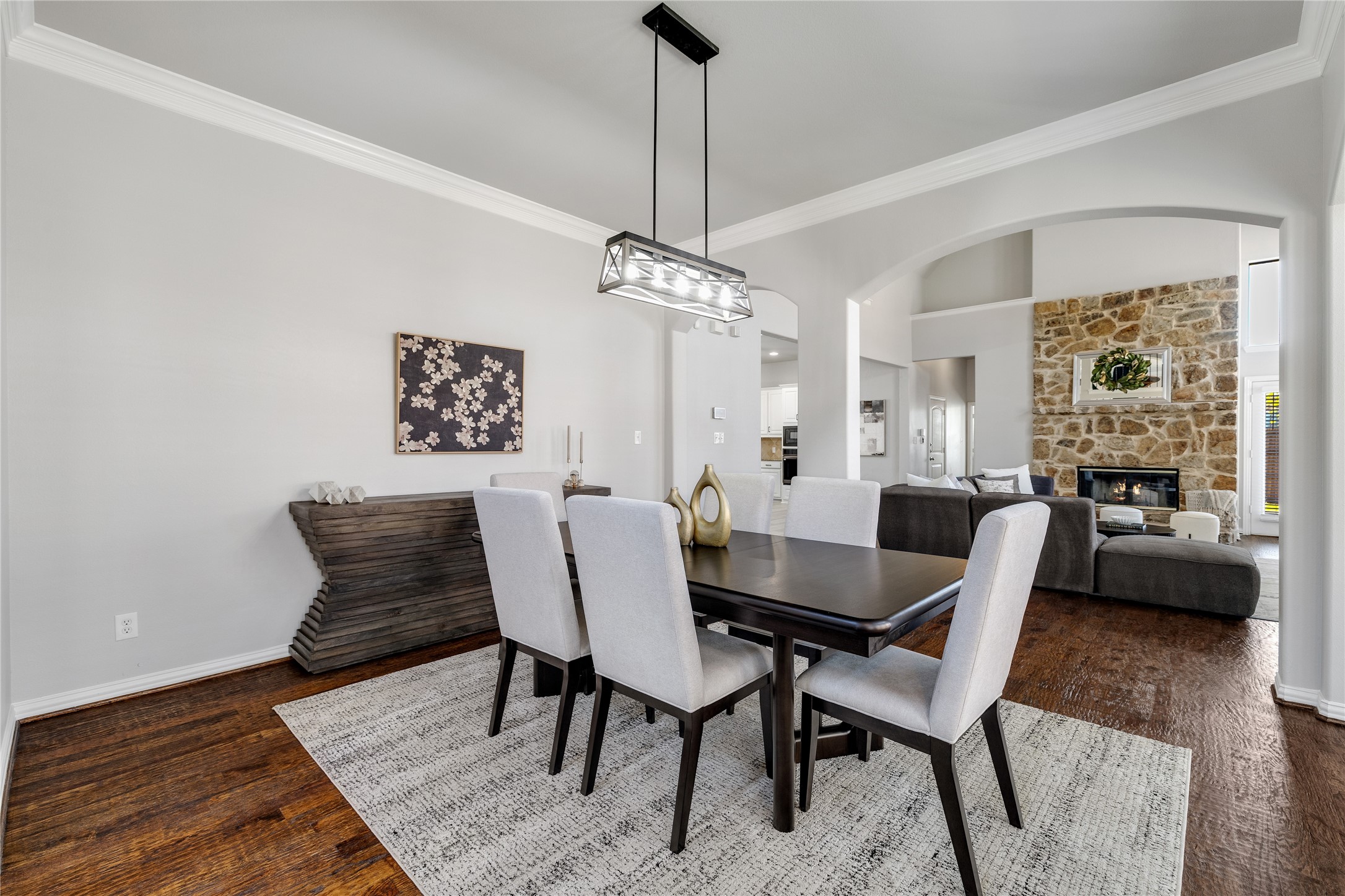 3031 Bainbridge Lane