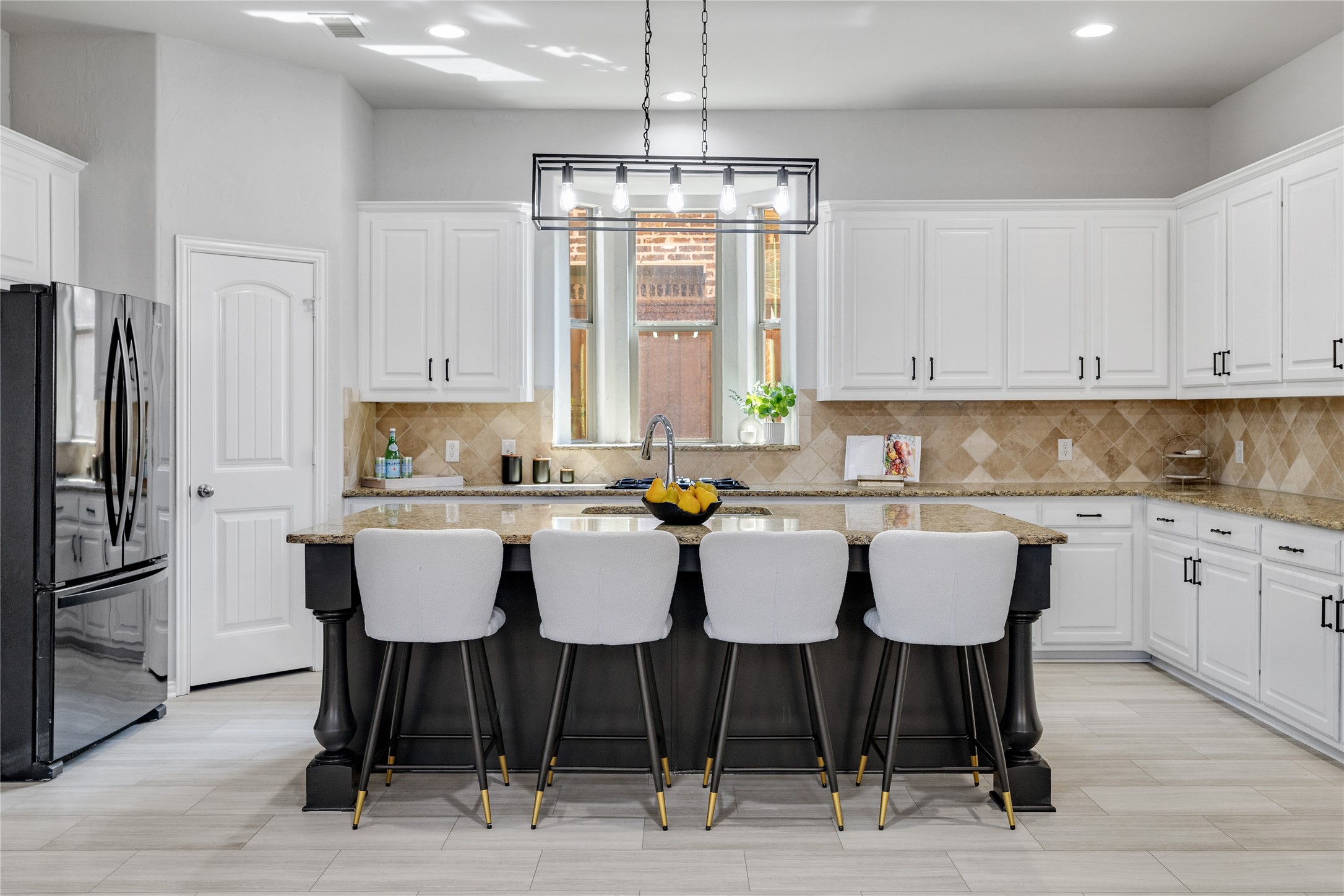 3031 Bainbridge Lane