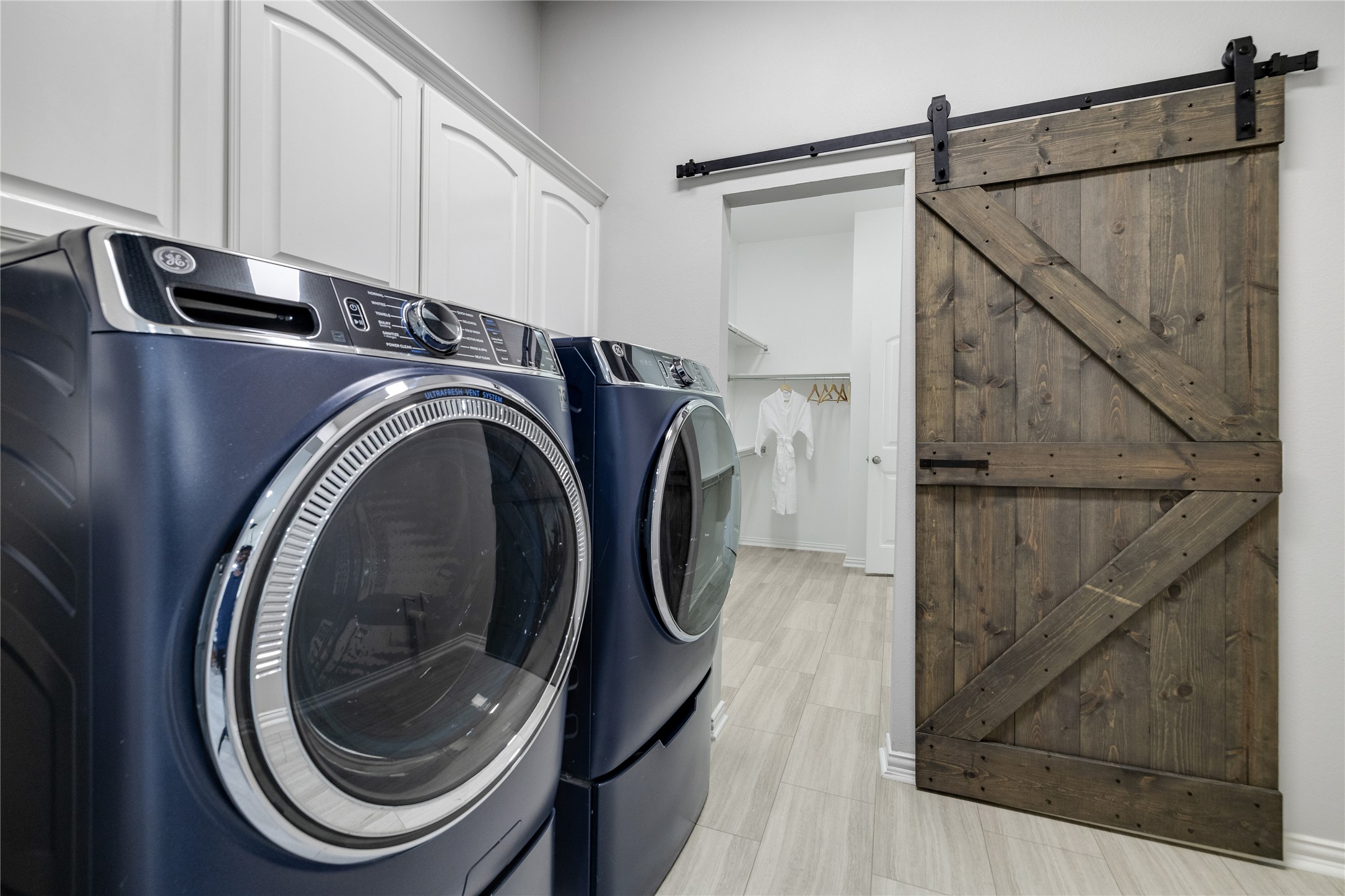 3031 Bainbridge Lane