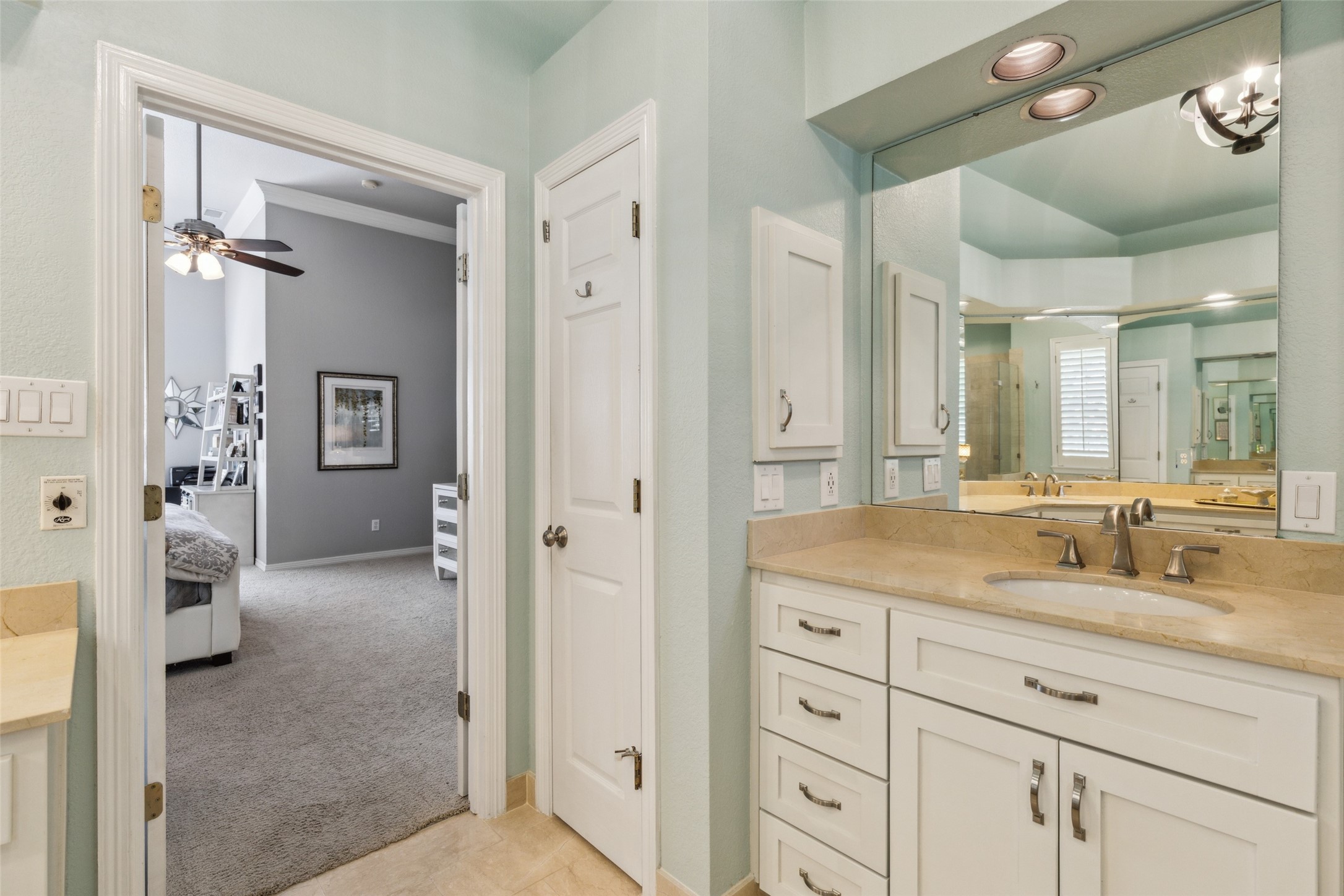 6408 Castlemere Drive