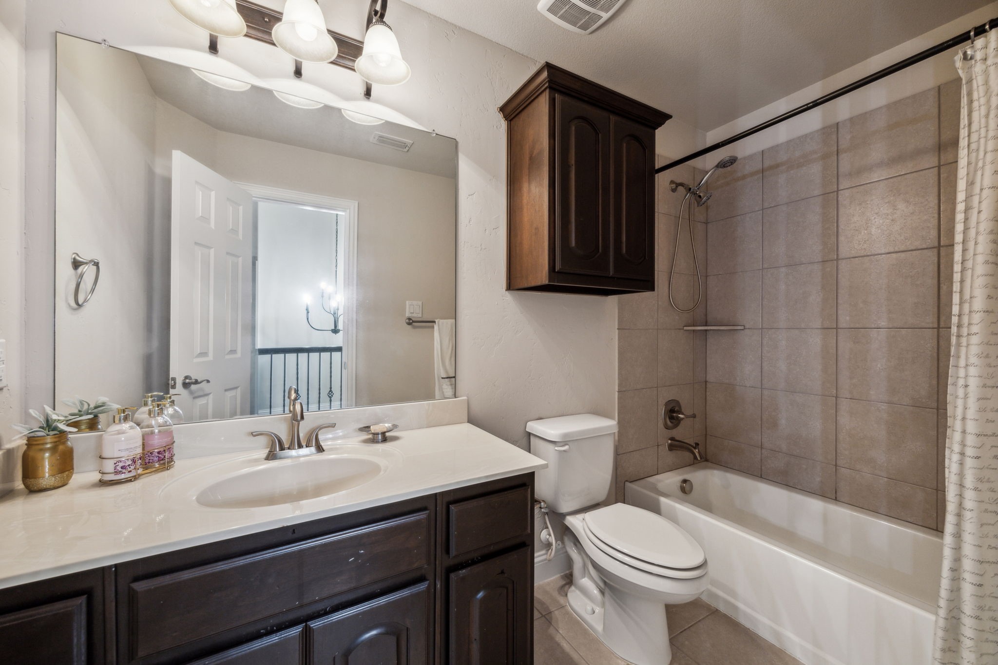 6701 Oceanview Drive