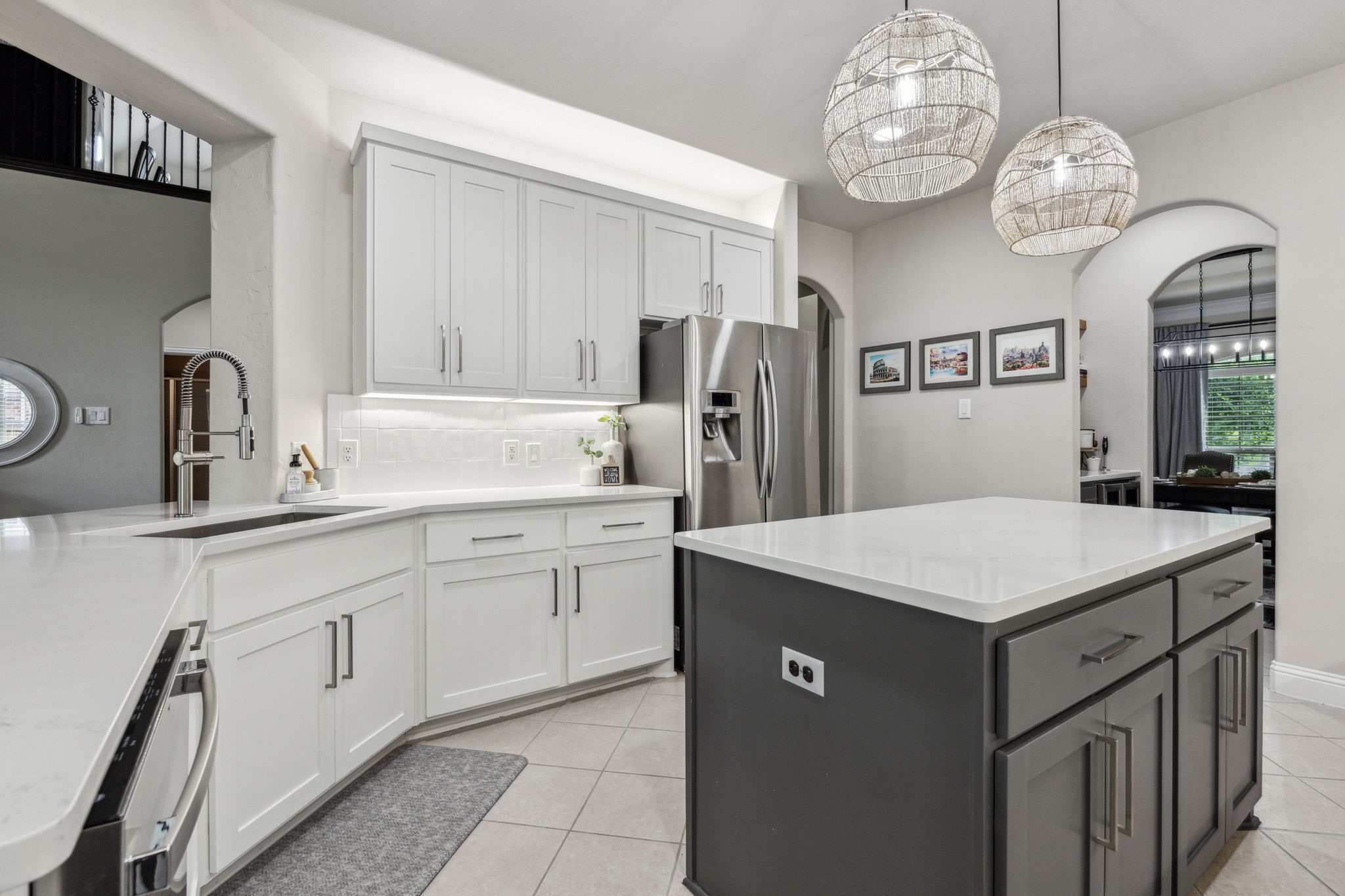 6701 Oceanview Drive