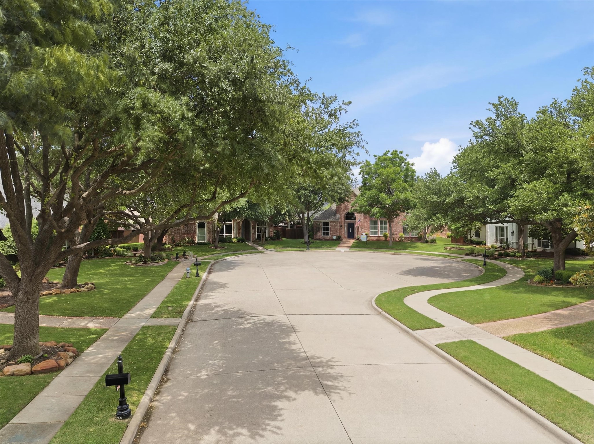 914 Rotan Court