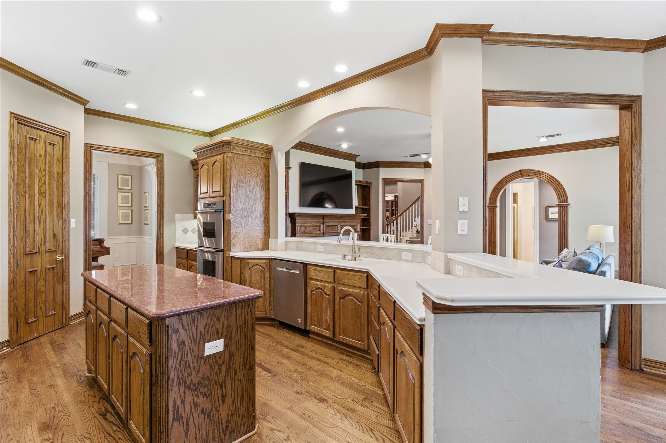 914 Rotan Court