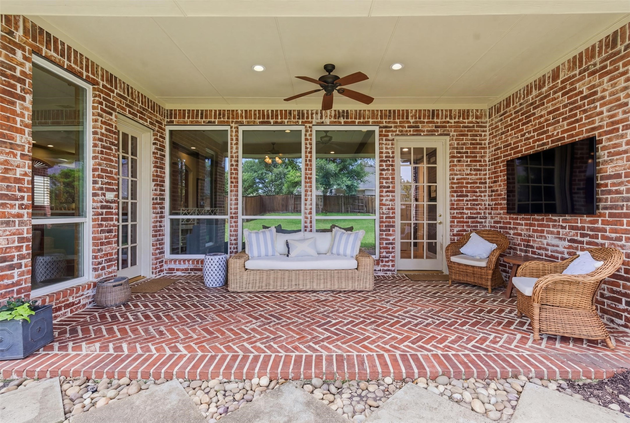914 Rotan Court
