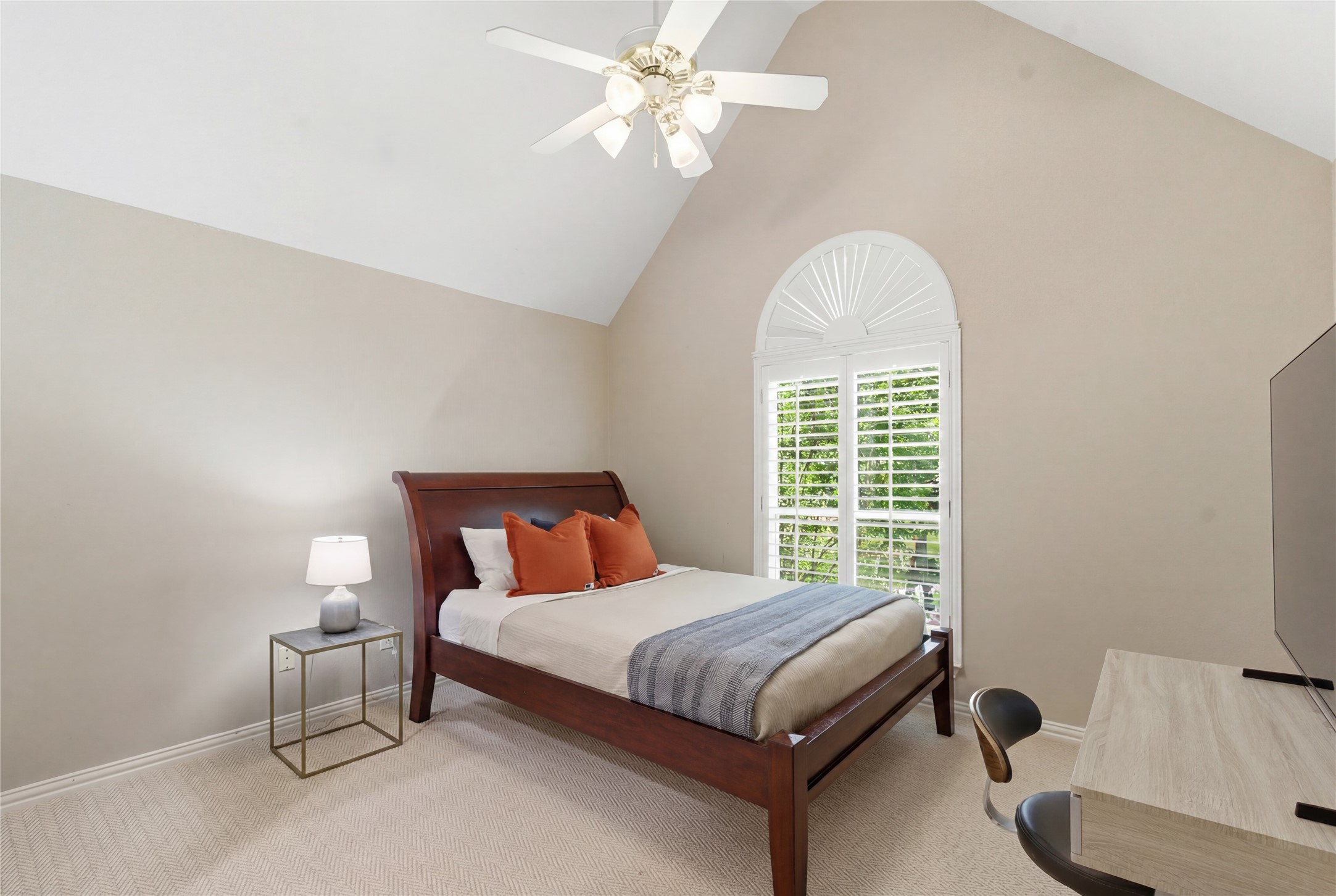914 Rotan Court