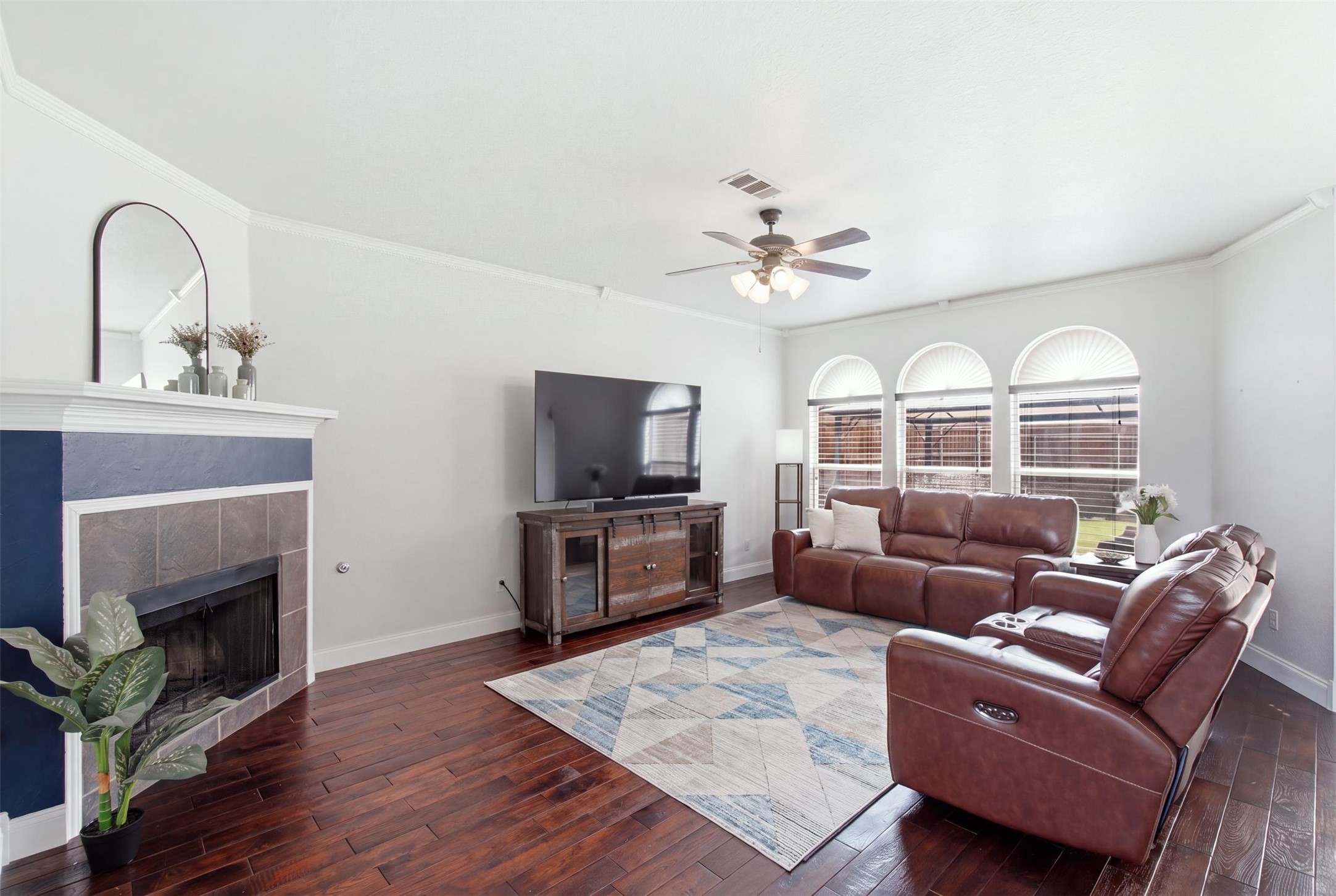 5609 Norris Drive