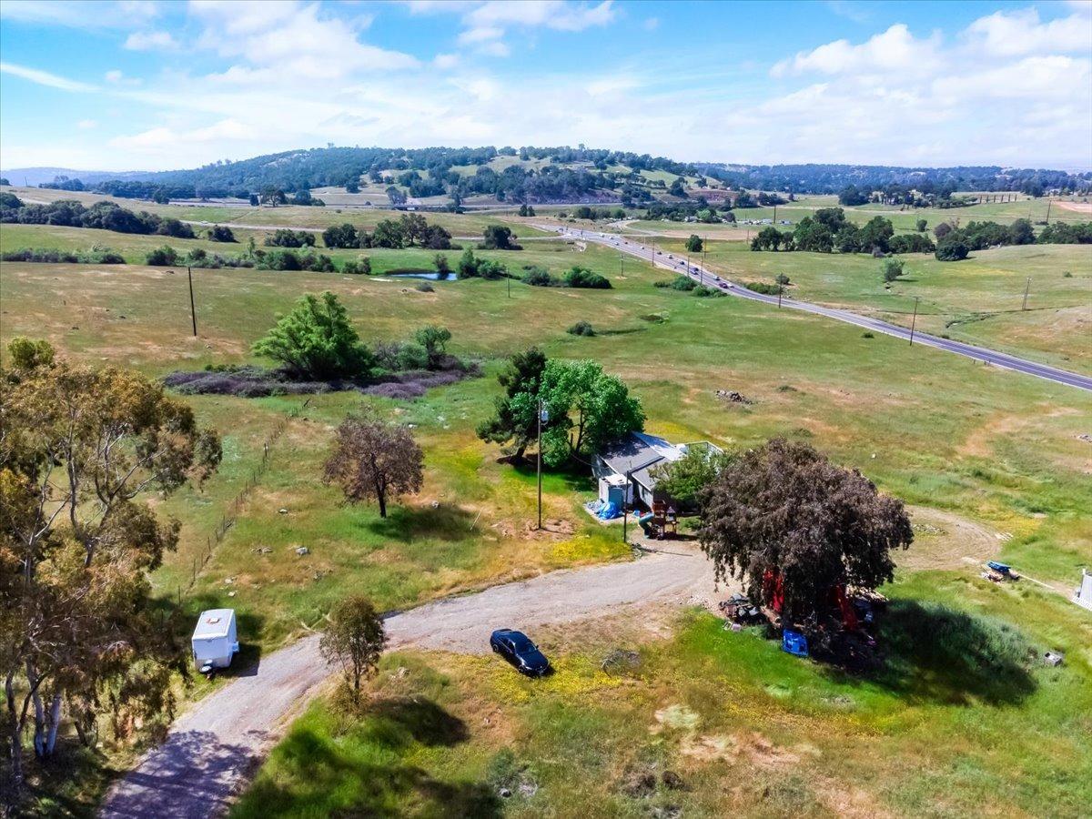 3785 Hollow Oak Drive