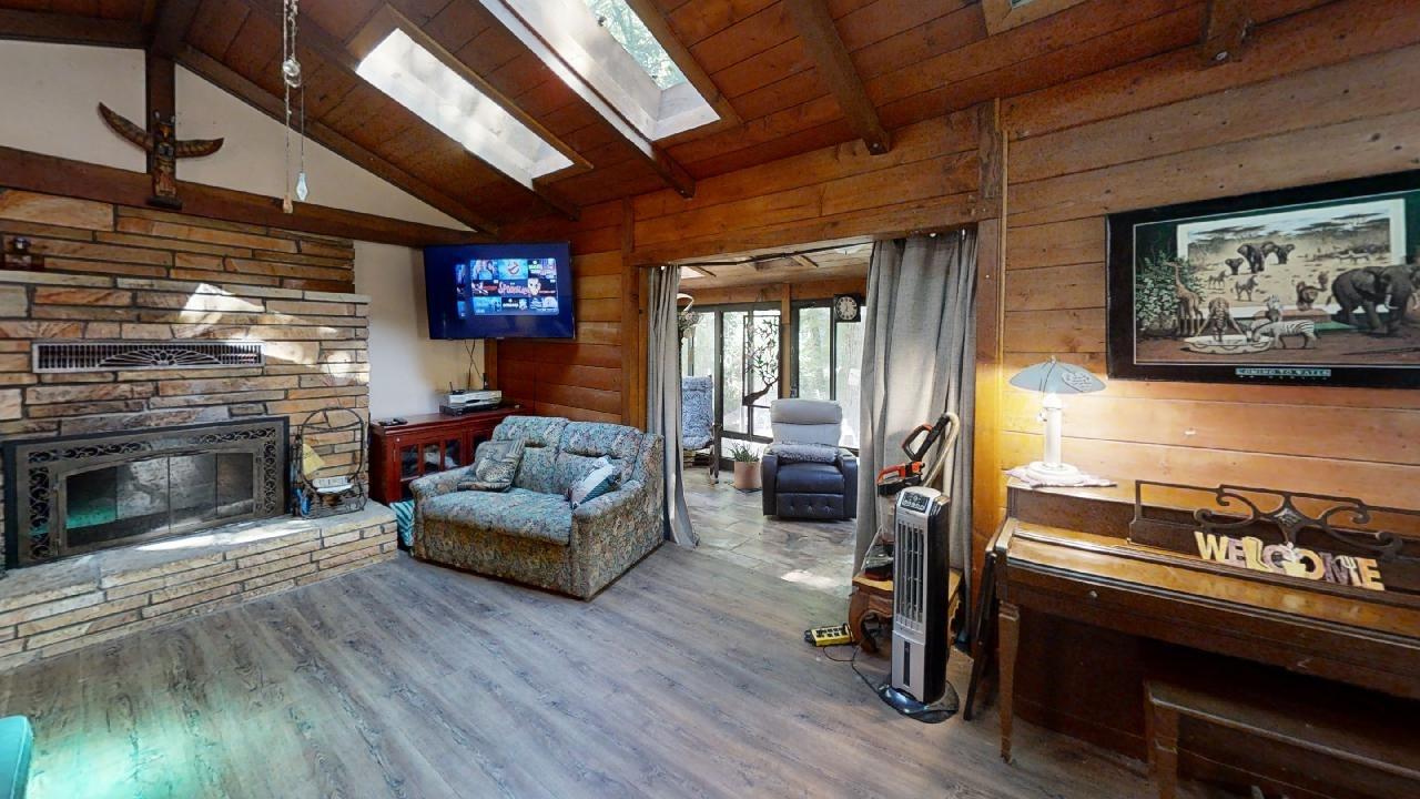 5081 Clear Creek Road