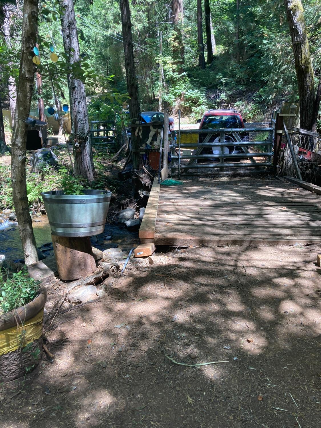 5081 Clear Creek Road